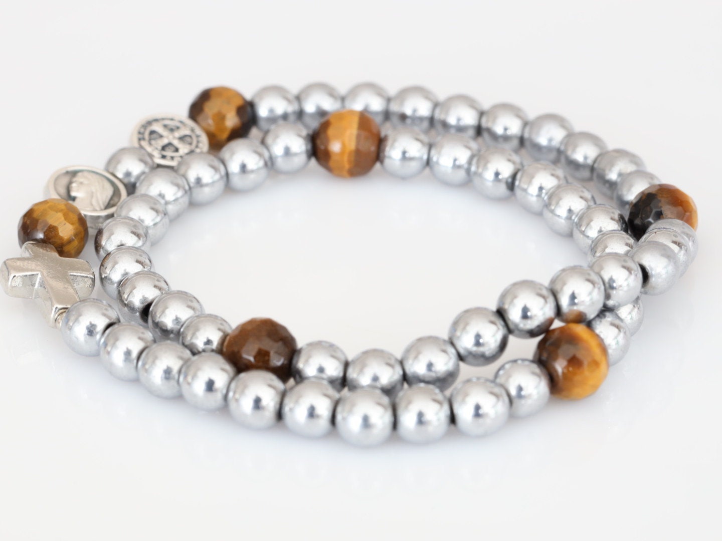 Rosario de pulsera doble de San Benito, pulsera de rosario completo de hematita plateada Medjugorje, pulsera ajustable de cuentas de rosario de cinco décadas