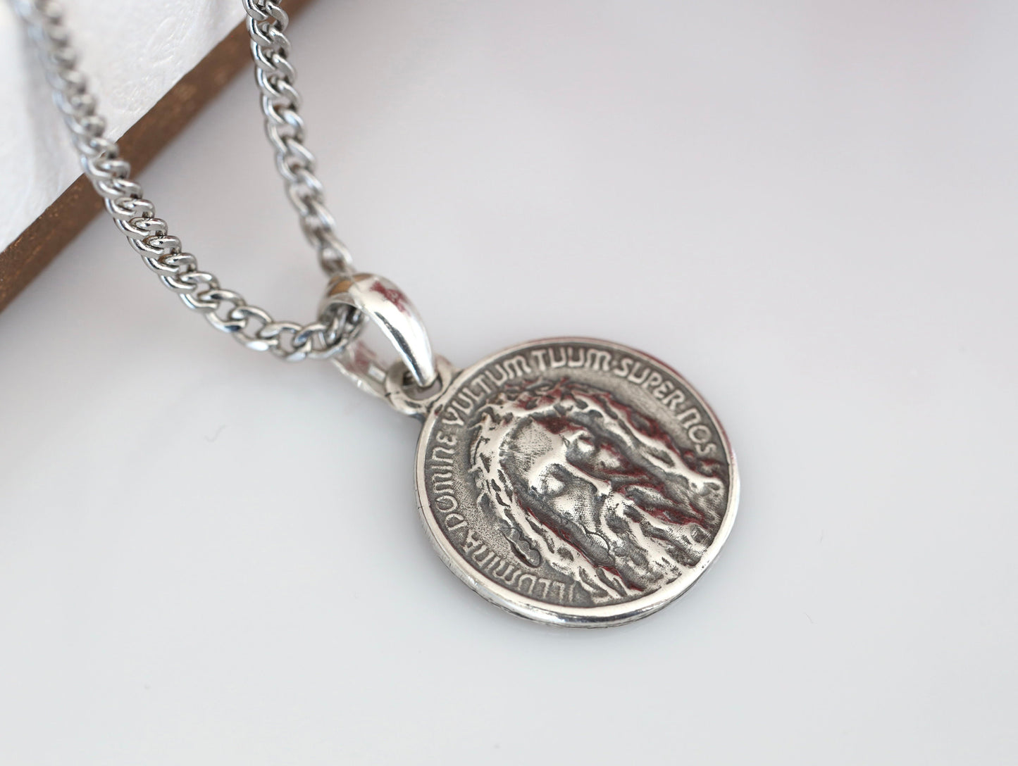 Santísima Faz, medalla de Jesucristo, plata de ley 925 cara de Jesucristo, medalla católica de Jesús, colgante de medalla de la Sábana Santa vintage de Turín
