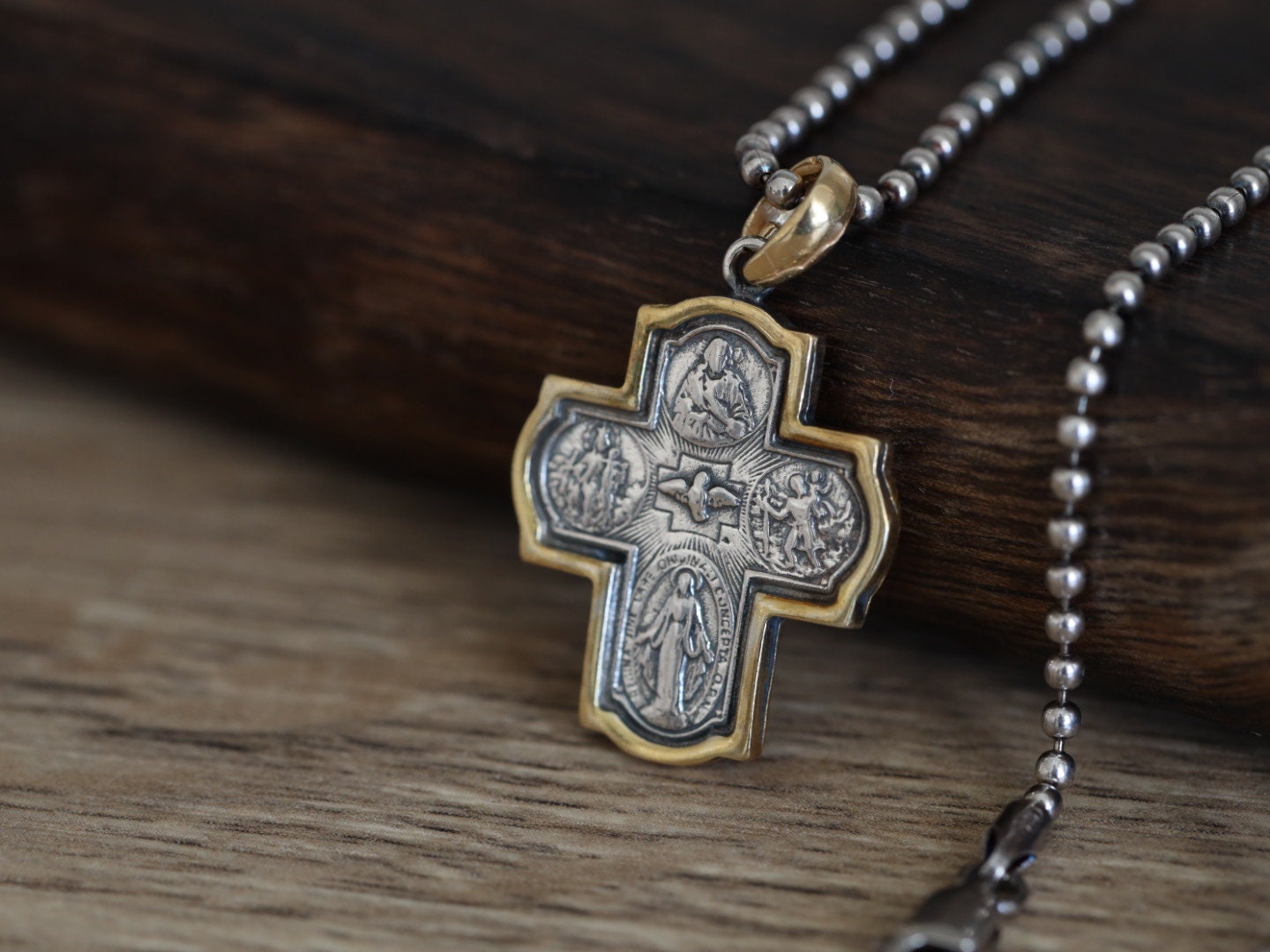 Cruz de cuatro vías de plata de ley, colgante de cruz de 4 vías, collar de cruz para hombre, cruz escapular, medalla milagrosa, cruz de Nuestra Señora del Monte Carmelo