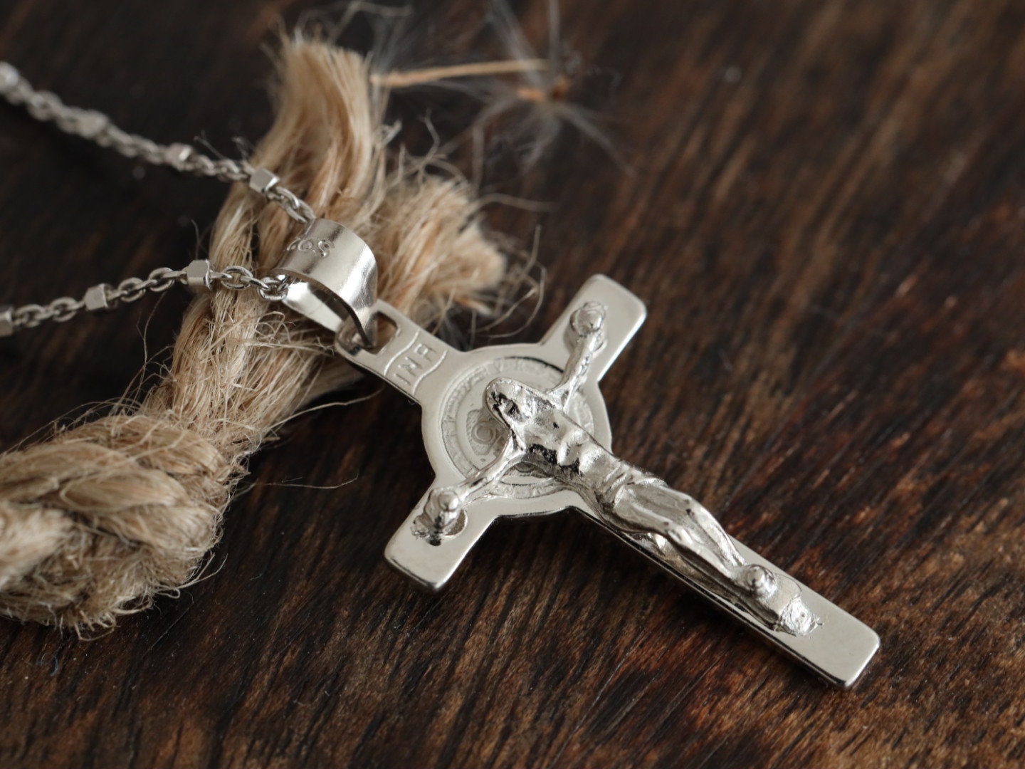 Plata de ley 925 cruz de San Benito, collar de cruz, crucifijo del Santo Padre Benito, collar de cruz católica para mujer, cruz de protección
