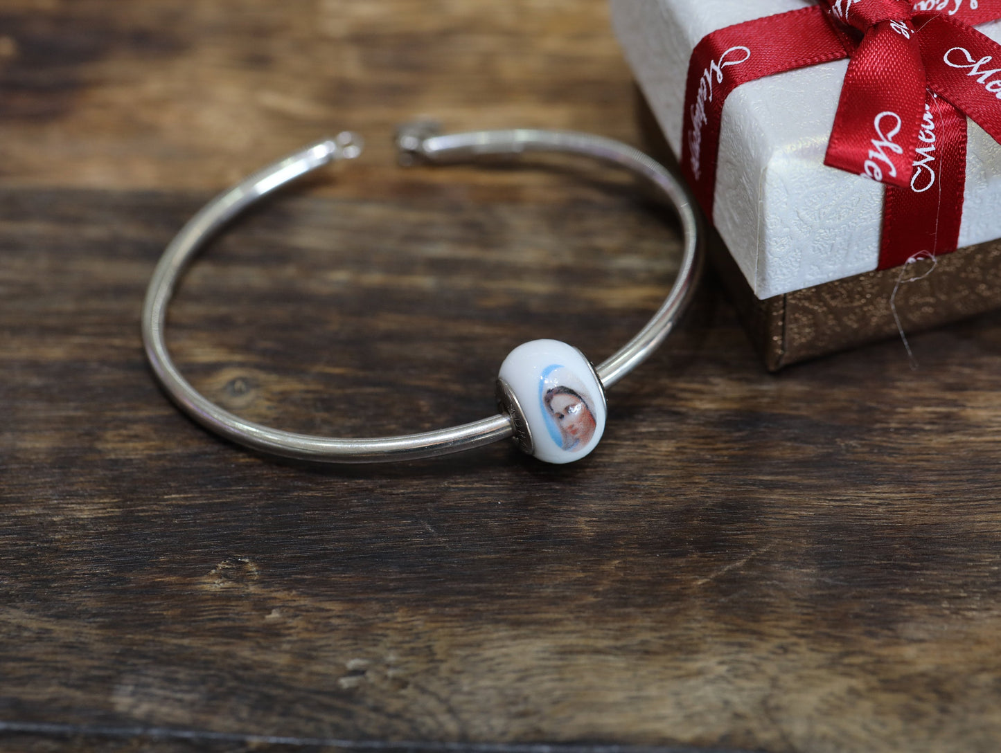 Charm Virgen María para pulsera. Encanto de pulsera de la Divina Misericordia, cuentas de encanto de Murano, encanto católico de plata de ley 925, encanto de Medjugorje