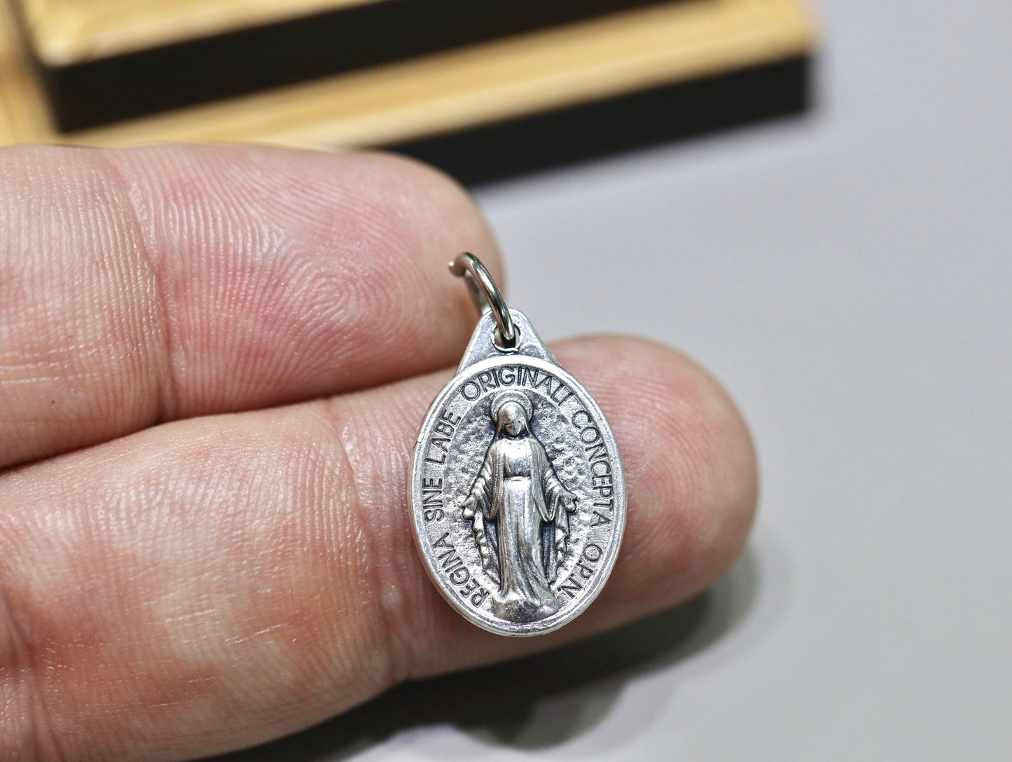 Medalla milagrosa a granel, descuento por cantidad para la Medalla Milagrosa, Medalla a granel de la Virgen María, Medalla de Nuestra Señora de Gracia, Medalla Milagrosa de plata