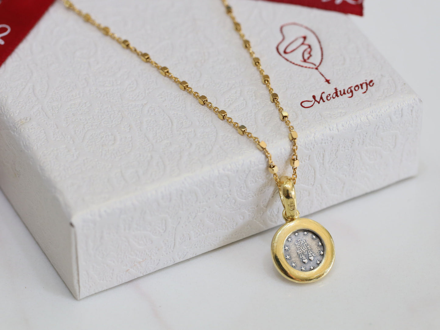 Dainty Miraculous Medal, minimalist medal of Our Lady of Grace, Small round Virgin Mary pendant, vintage sterling silver 925 gold plated,