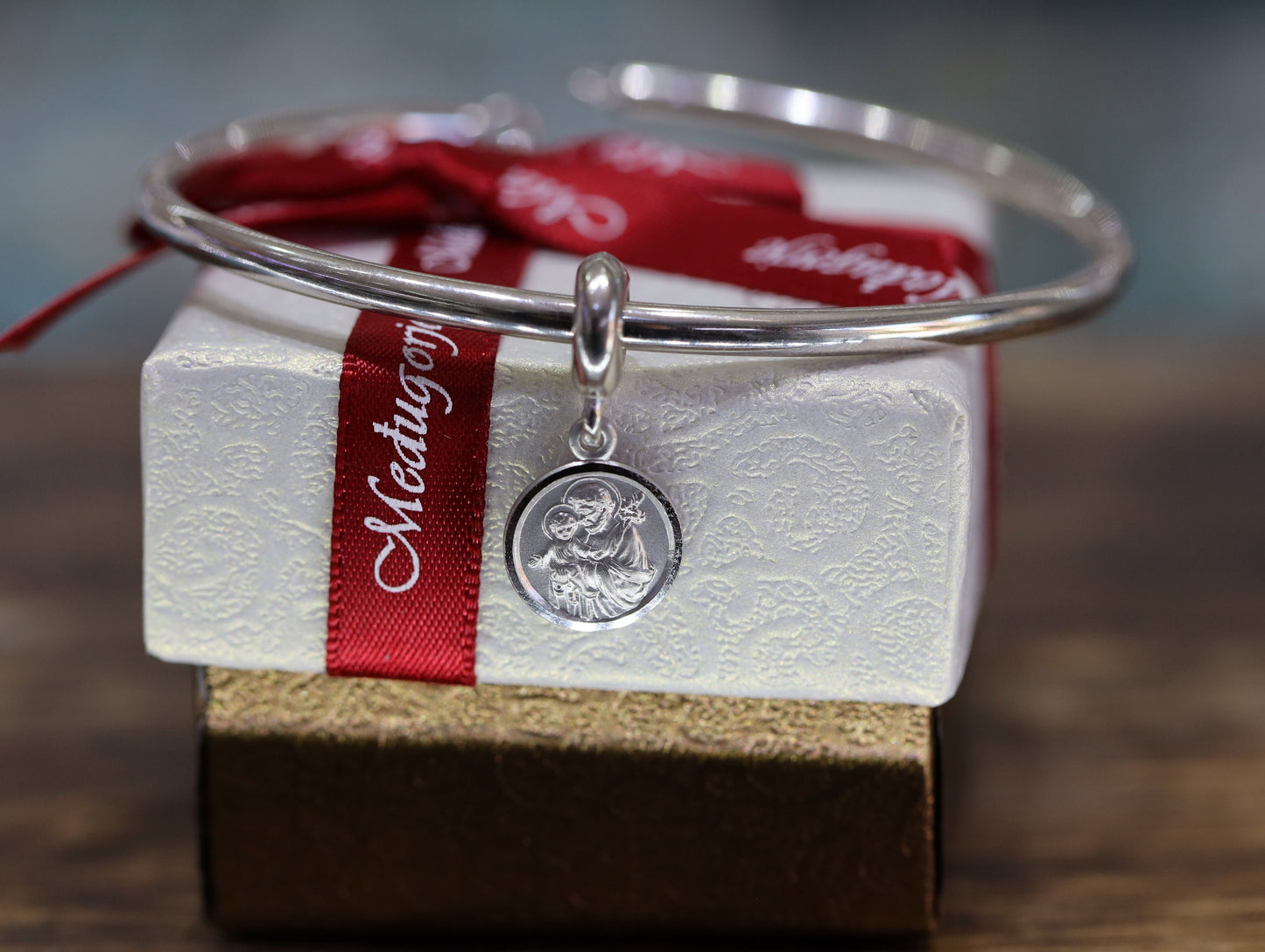 Encanto de San José compatible con Pandora, encanto de plata de ley de San José para pulsera, regalo para católico, encanto de pulsera colgante, encanto de Medjugorje