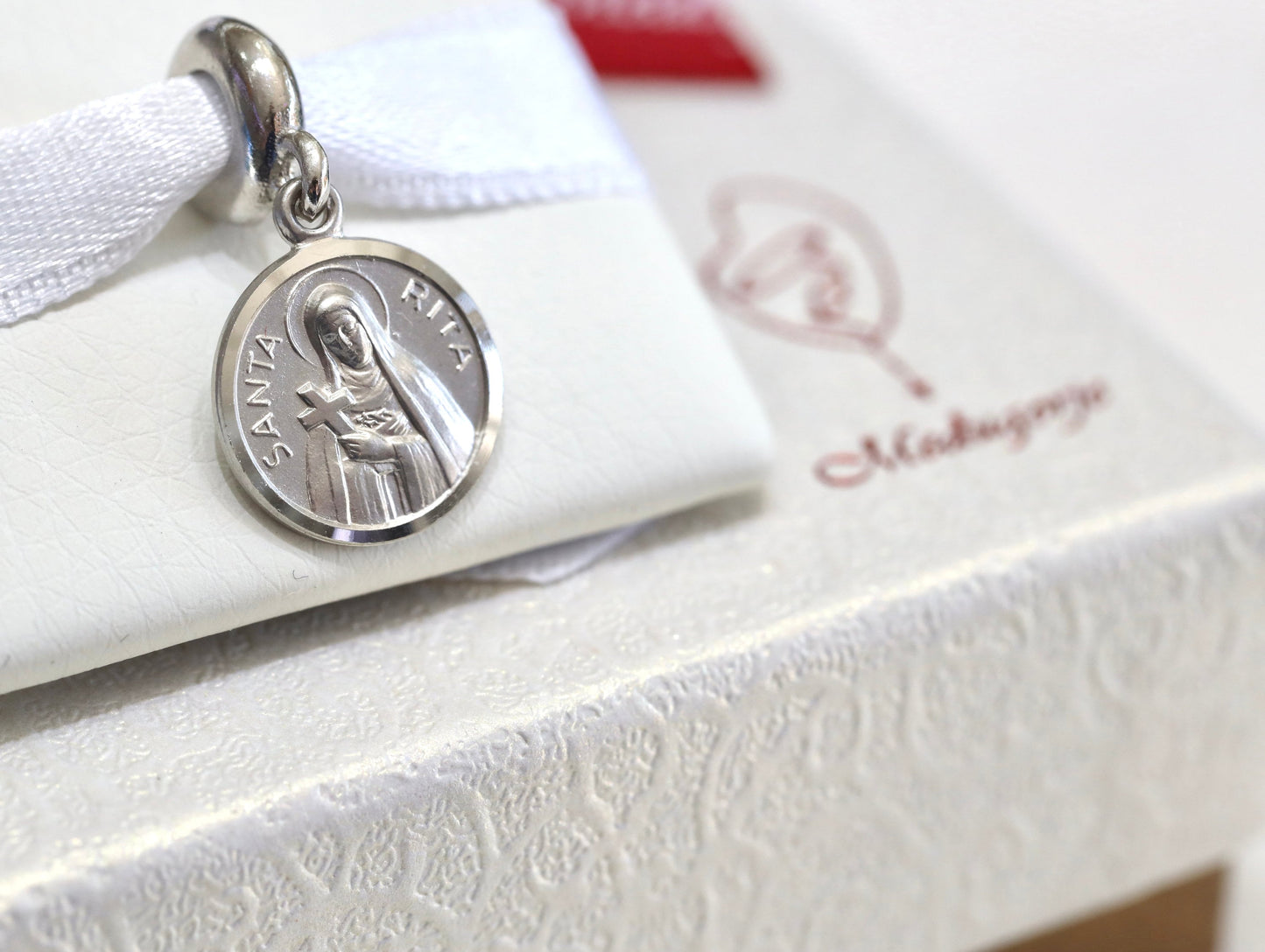Pandora de plata de ley de Santa Rita se adapta al encanto, encanto católico para pulsera de plata, encanto religioso de plata de ley, encanto compatible con pandora