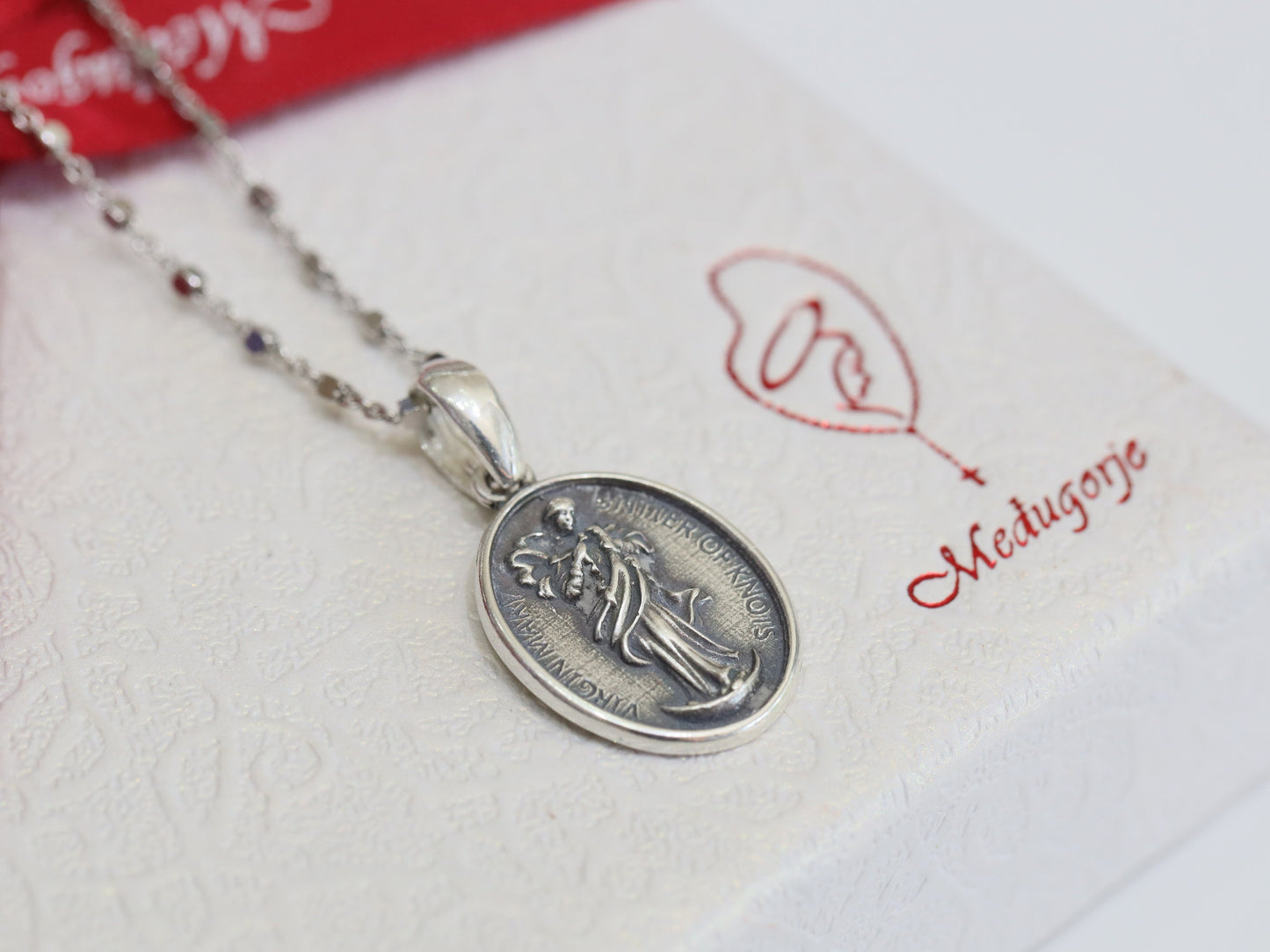 Undoer of Knot’s medal, Our Lady that Undoes Knots sterling silver pendant, Virgin Mary medal, vintage silver medal of Our Lady