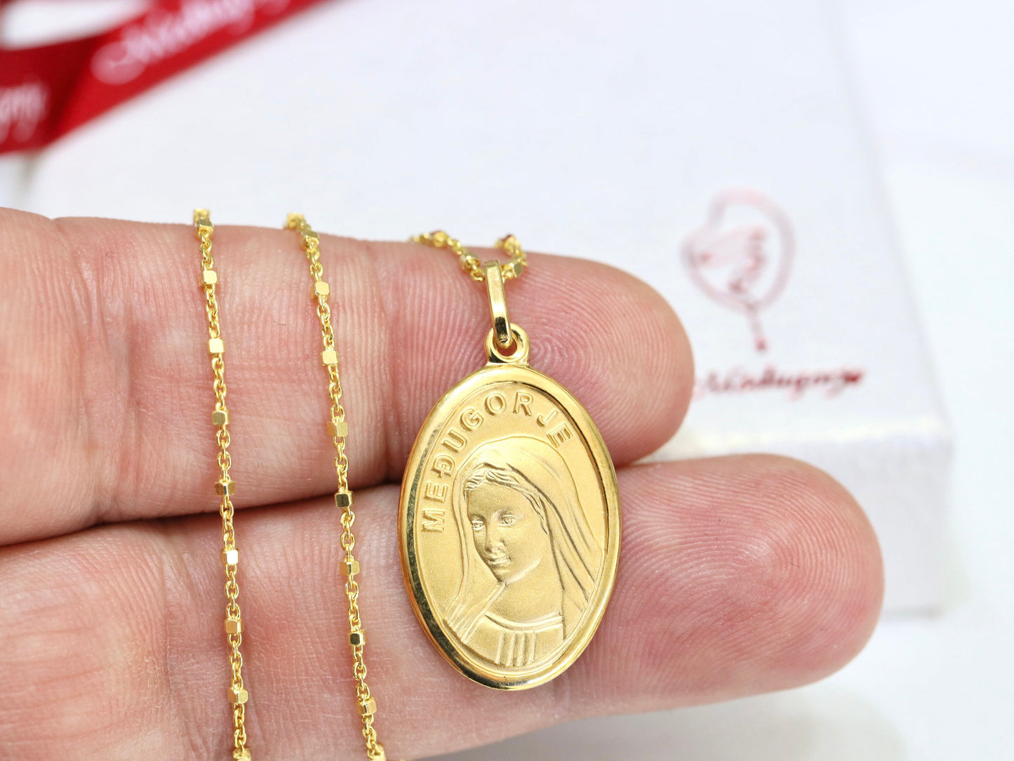 Large Queen of Peace pendant, Queen of Peace necklace, 18 k gold plated , Virgin Mary necklace, sterling silver 925, pendant for women