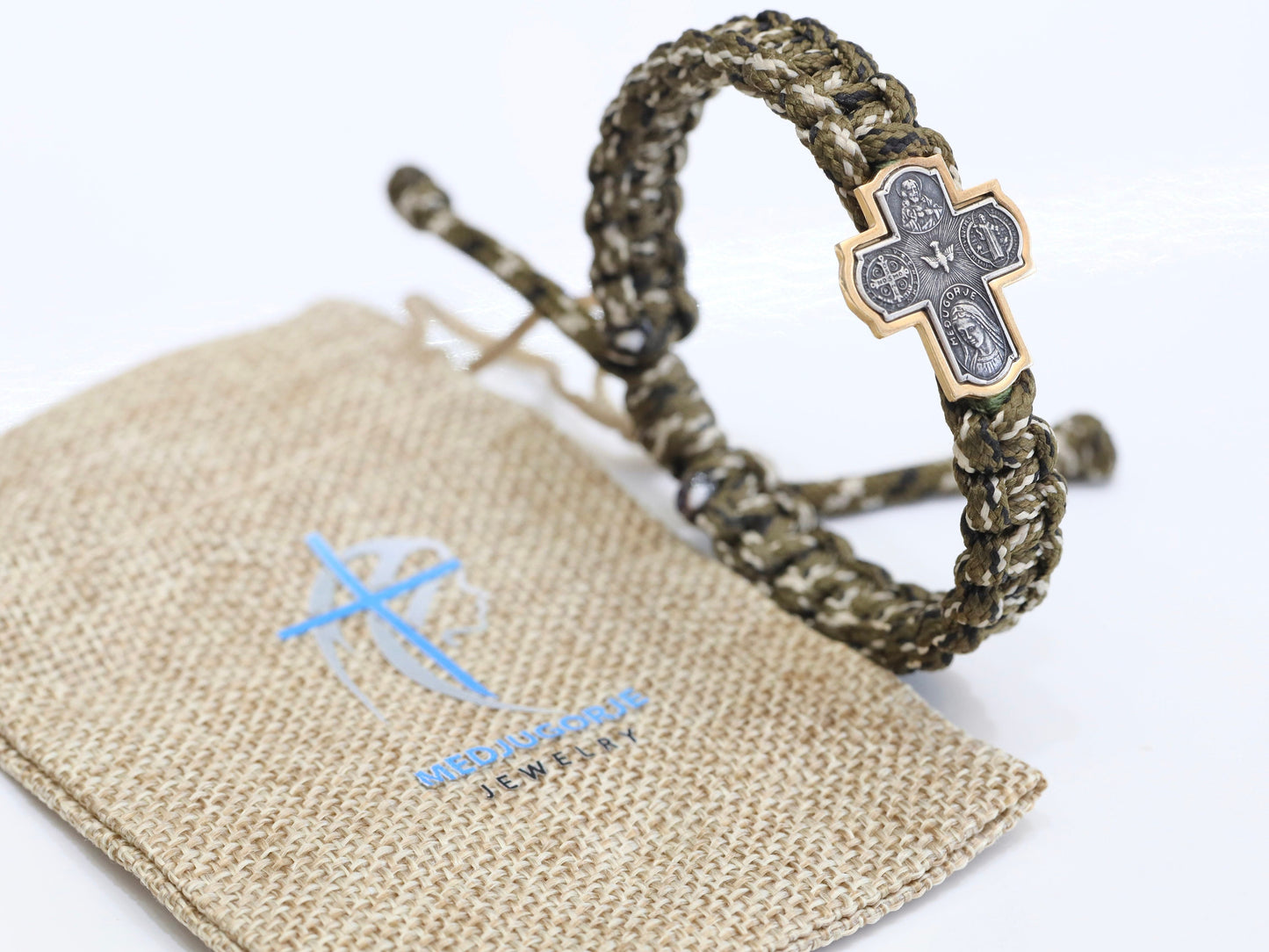 Pulsera cruzada paracord, pulsera cruzada de cuatro vías, pulsera táctica paracord para hombre, pulsera de hombre católico, San Benito, Espíritu Santo, cruz de 4 vías