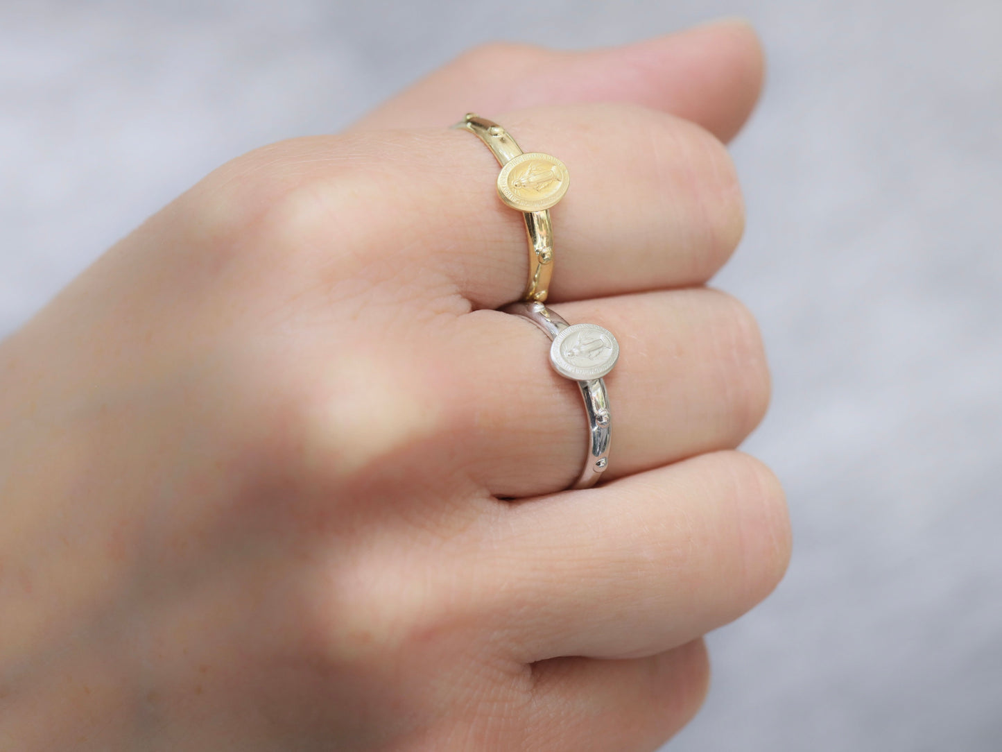 Anillo medalla milagrosa, anillo rosario, anillo plata de ley 925 bañado en oro de 18 k, anillo rosario Nuestra Señora, anillo Virgen María, anillo minimalista delicado