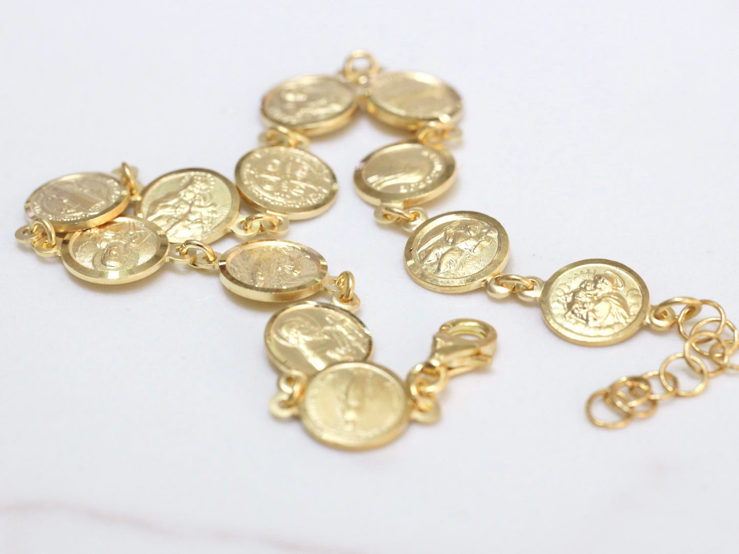 Pulsera con 11 santos católicos, pulsera de múltiples santos, pulsera de plata de ley 925 santos, pulsera católica llena de oro, encantos católicos