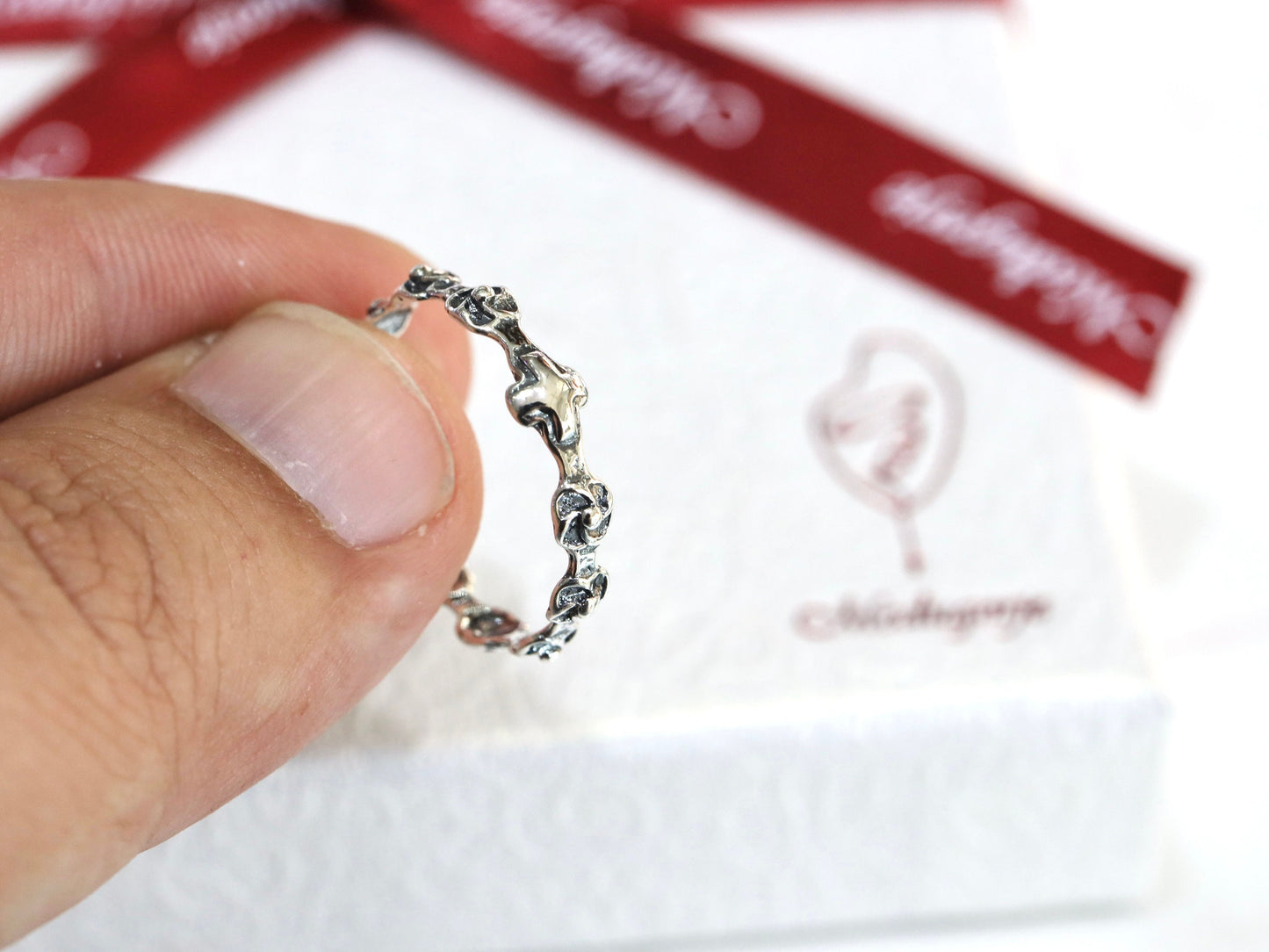 Rosary ring, cross ring ,vintage rosary ring, sterling silver rosary ring,dainty rosary ring with roses, floral rosary ring, ring for women