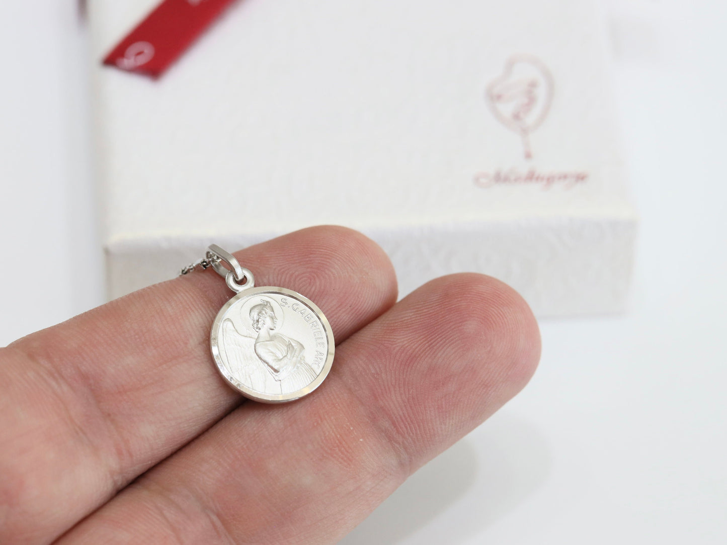 Medalla de San Gabriel, colgante arcángel de plata de ley 925, colgante mensajero de Dios de San Gabriel, medalla redonda de San Gabriel, regalo de cumpleaños