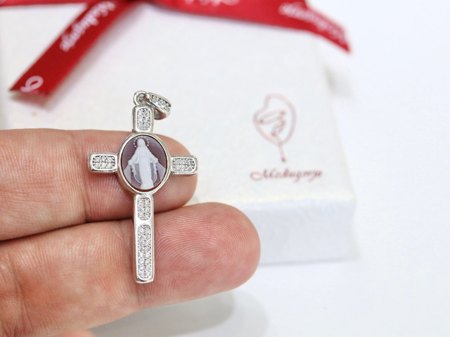 Medalla de plata Nuestra Señora de Gracia, cruz de plata de primera ley con la Virgen María, cruz estilo camafeo con la Virgen María, cruz para mujer, cruz de Medjugorje