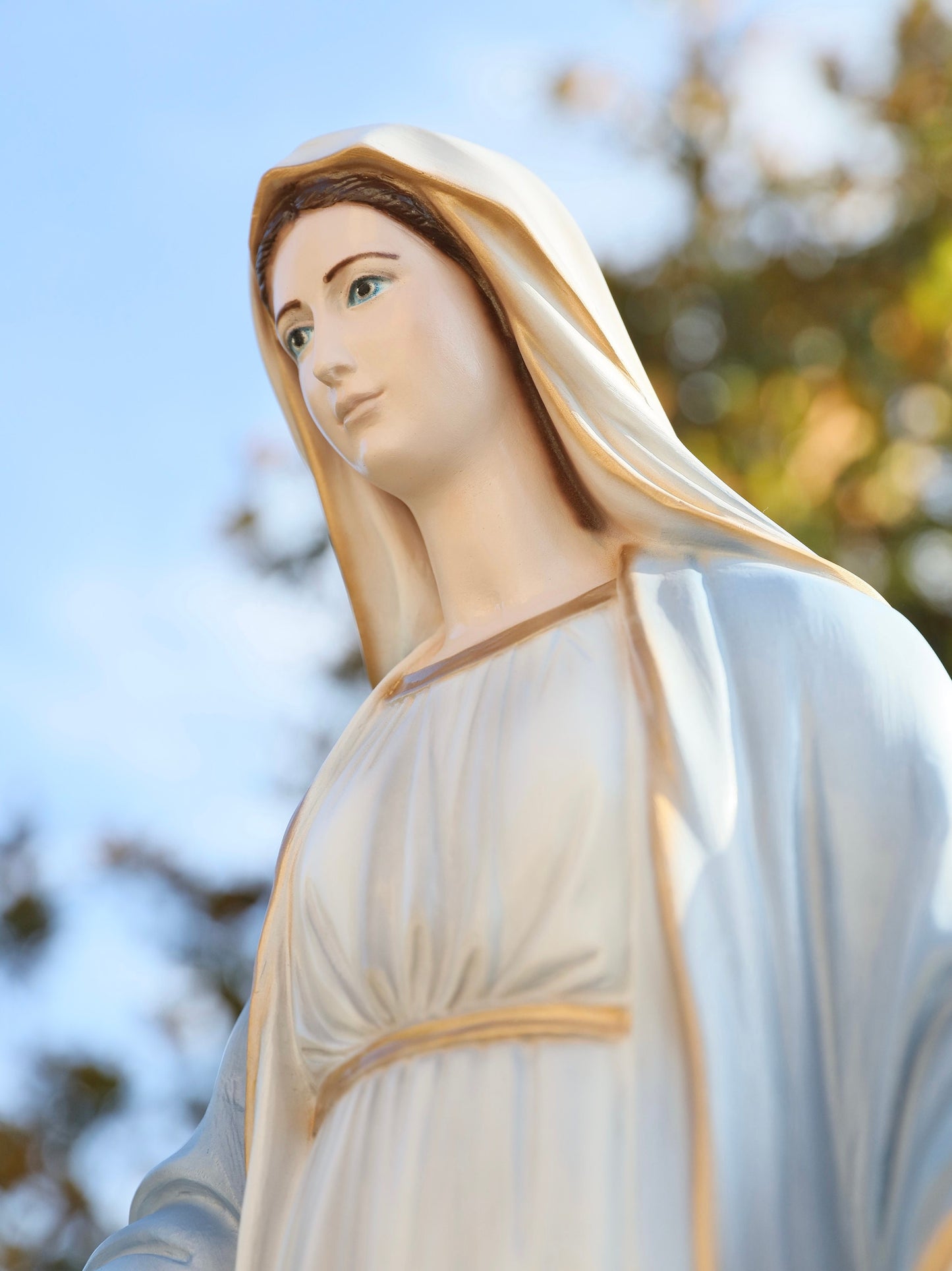 Estatua de Nuestra Señora de 31 pulgadas, estatua de Nuestra Señora de Gracia, estatua grande para jardín, estatua azul de la Virgen María, estatua del altar del hogar, estatua de Medjugorje,