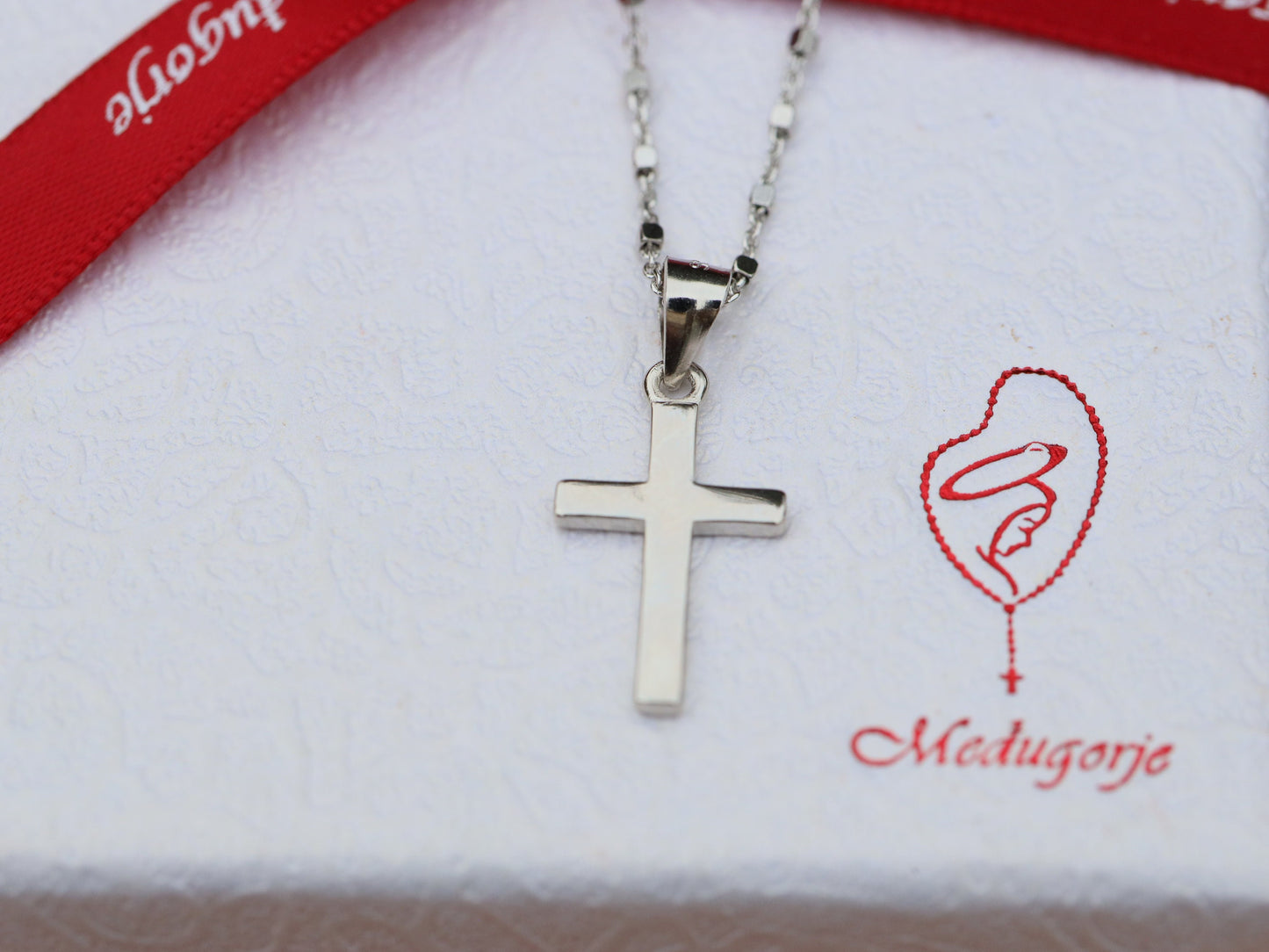 Colgante de cruz delicada, cruz de plata de ley lisa, collar de cruz, cruz de plata de ley 925 para mujer, collar de cruz simple, regalo para mamá