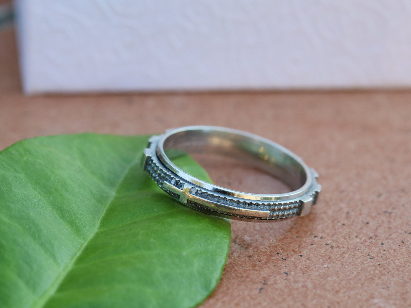 Anillo rosario, anillo plata de ley 925, anillo cruz, rosario unisex, anillo rosario plata vintage, anillo rosario oxidado, anillo rosario giratorio