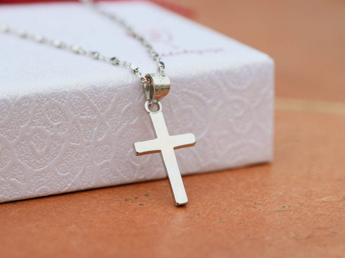 Colgante de cruz delicada, cruz de plata de ley lisa, collar de cruz, cruz de plata de ley 925 para mujer, collar de cruz simple, regalo para mamá