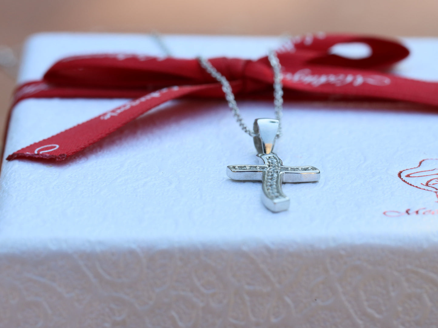 Colgante de cruz, cruz minijature, plata de ley 925, cruz para adolescente, colgante de cruz moderno, collar de cruz, cruz de circonio cúbico