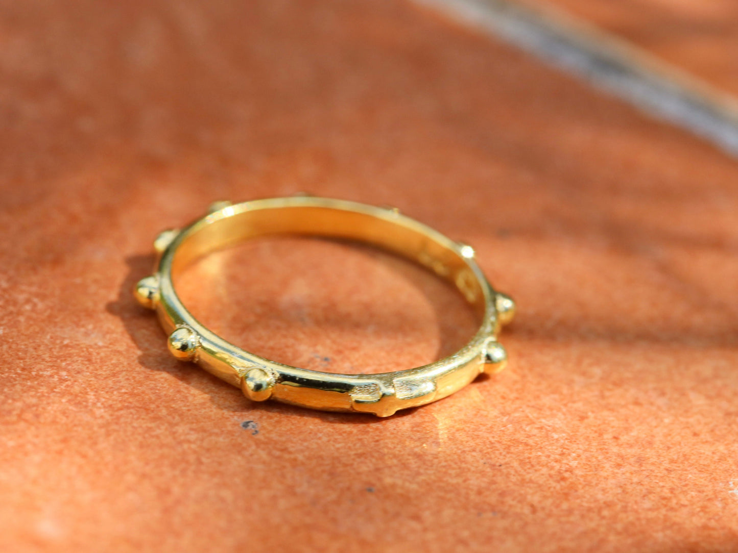 Anillo de rosario, anillo chapado en oro de plata de primera ley 925, anillo de cuentas de oración, rosario católico, anillo de rosario delicado, anillo minimalista, rosario con cuentas