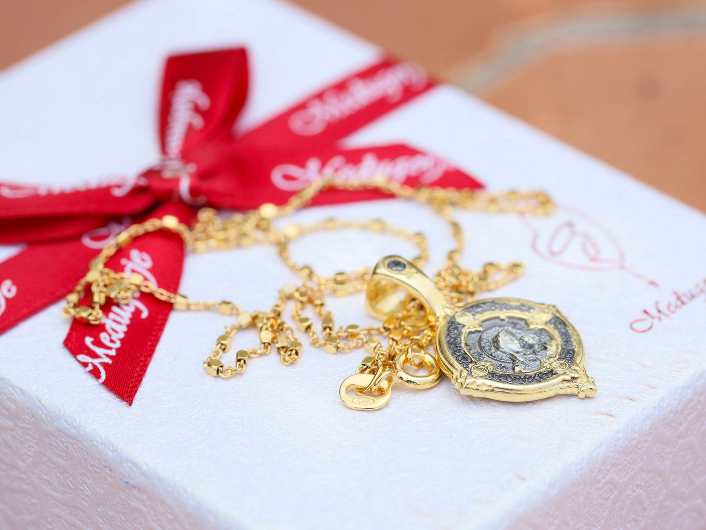 Our Lady pendant, sterling silver 925, gold plated round medal, Byzantine medal, Virgin Mary with Baby Jesus medal, icon medal for women