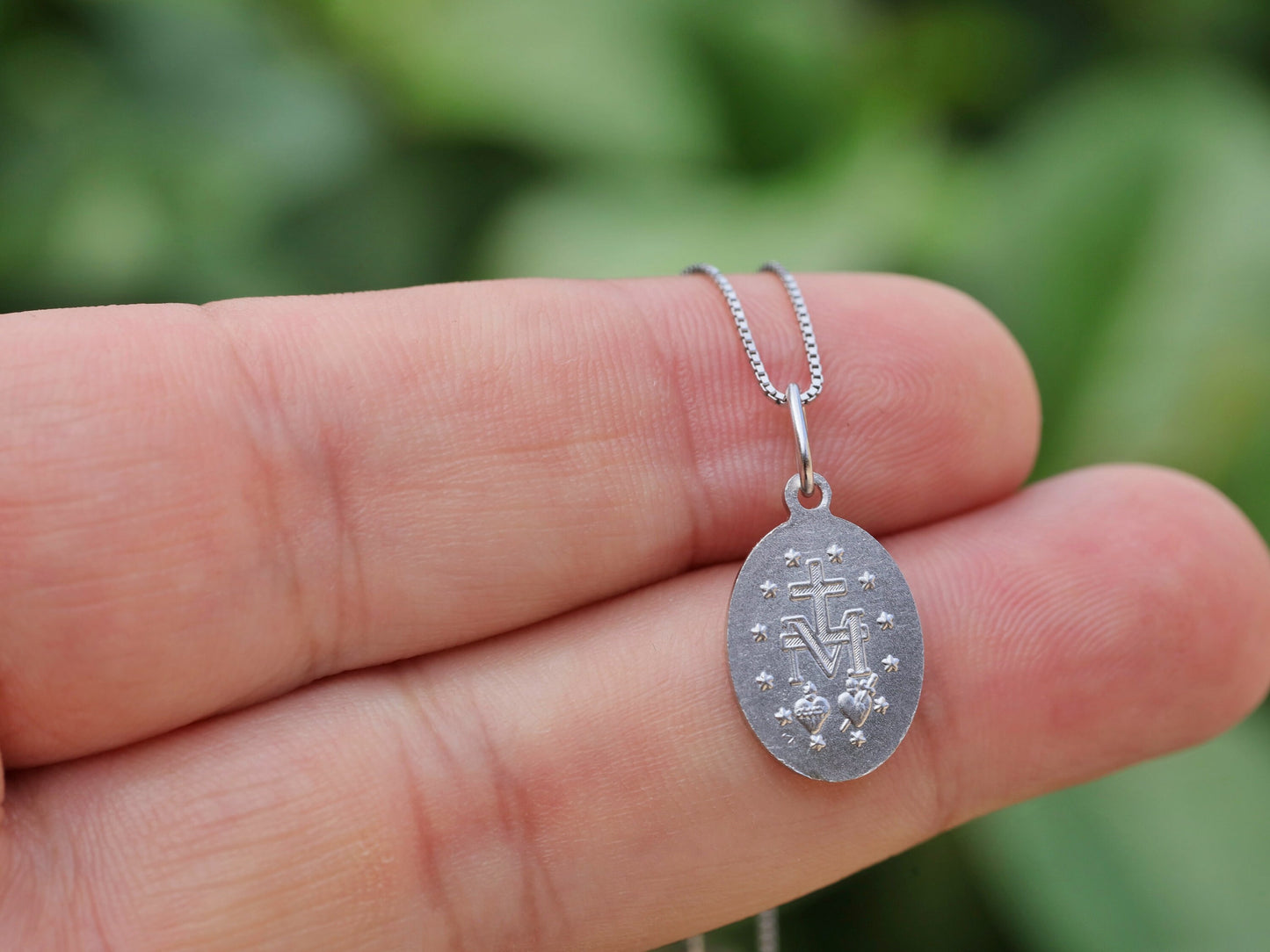 Medalla Milagrosa Simple, medalla de tamaño mediano, plata de ley 925, medalla ovalada de Nuestra Señora de Gracia, medalla católica para mujer, regalo para católica