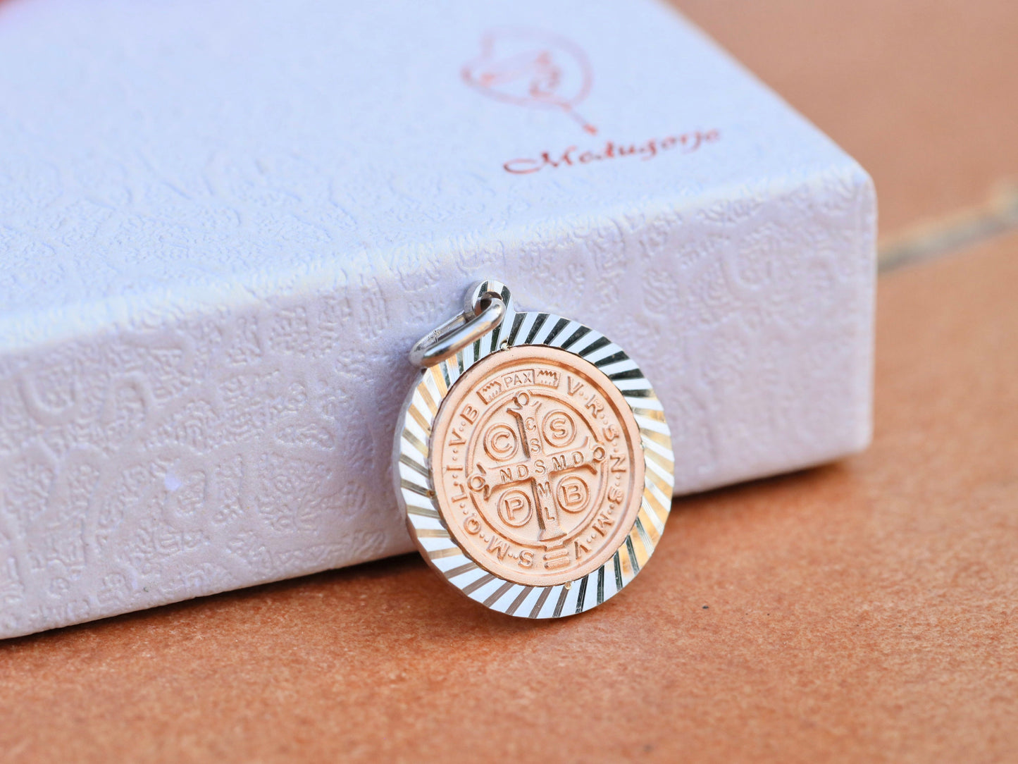 Medalla de San Benito, plata de ley 925, oro rojo sobre plata de ley, medalla de cruz, medalla de protección, medalla de cruz católica, regalo para adolescentes