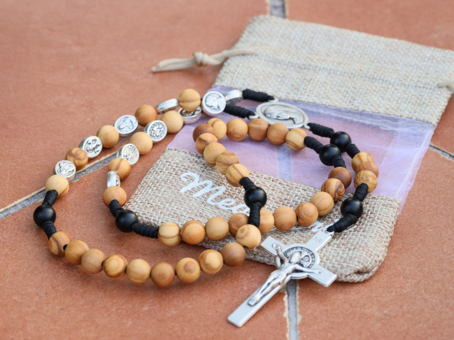Wood rosary, olive wood, rosary with saints , handmade rosary, gift for father, gift for mum, catholic rosary, St Benedict wood rosary