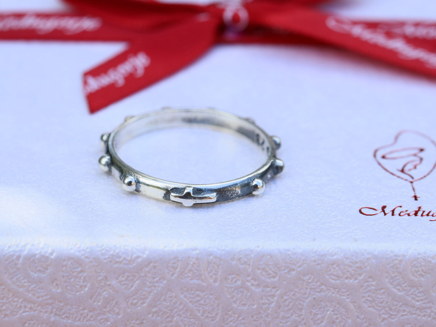 Anillo de rosario, rosario simple, plata de ley 925, anillo de rosario católico, regalo para católico, anillo religioso, rosario minimalista, rosario delicado
