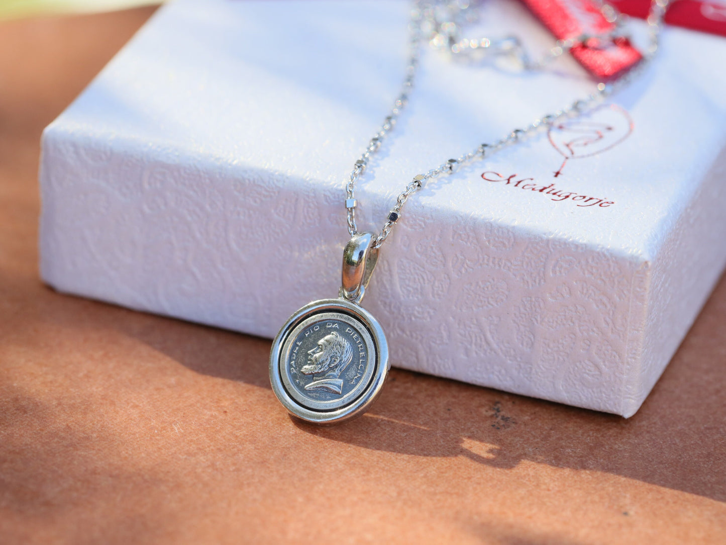 Padre Pio round medal, St Pio sterling silver 925 pendant, vintage style medal, gift for holy communion, catholic medal for protection