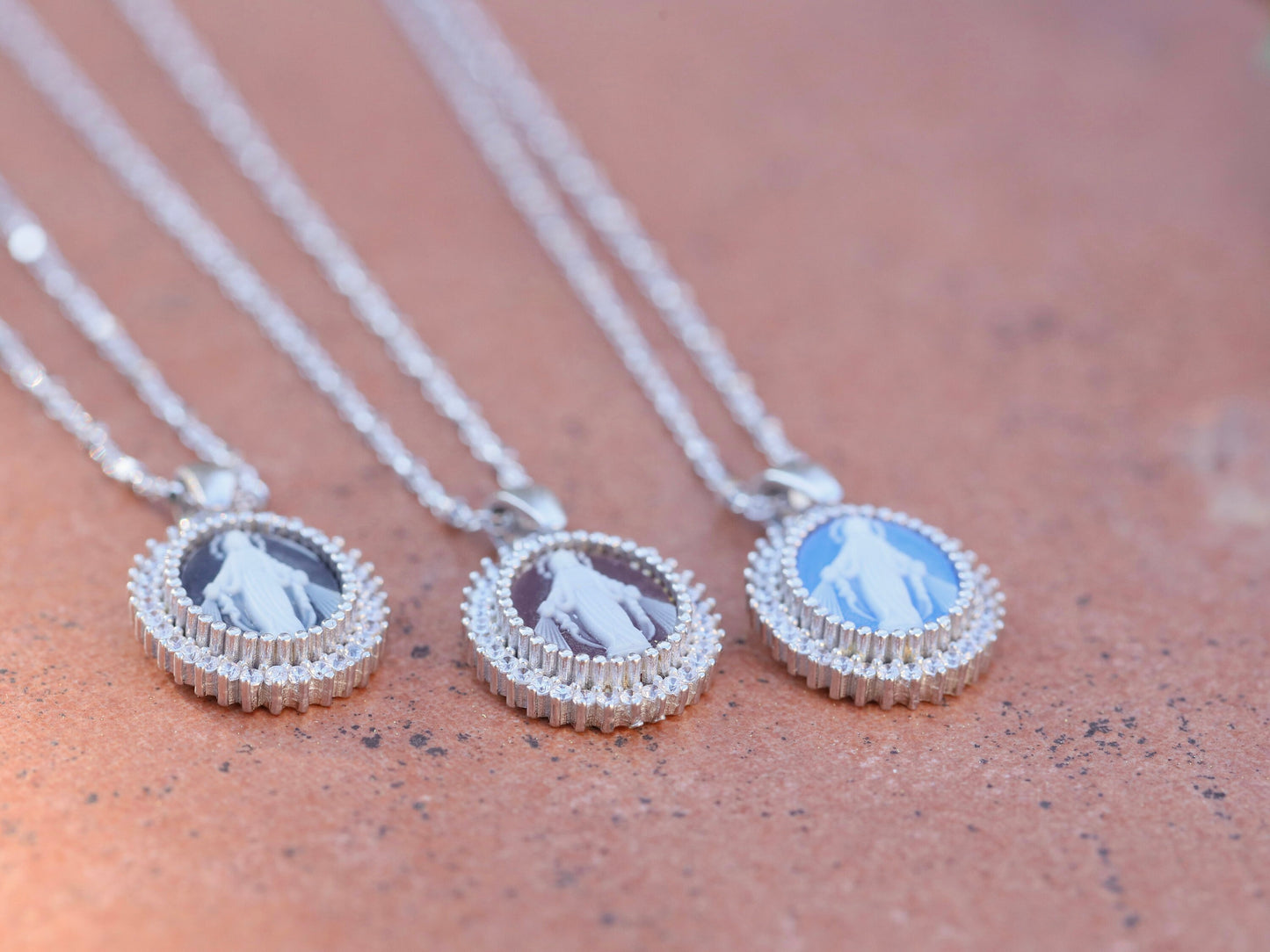 Medalla Nuestro Muchacho de Gracia, Medalla Milagrosa, delicado collar de la Virgen María, colgante de Plata de Ley 925 con circonio cúbico, medalla para adolescente