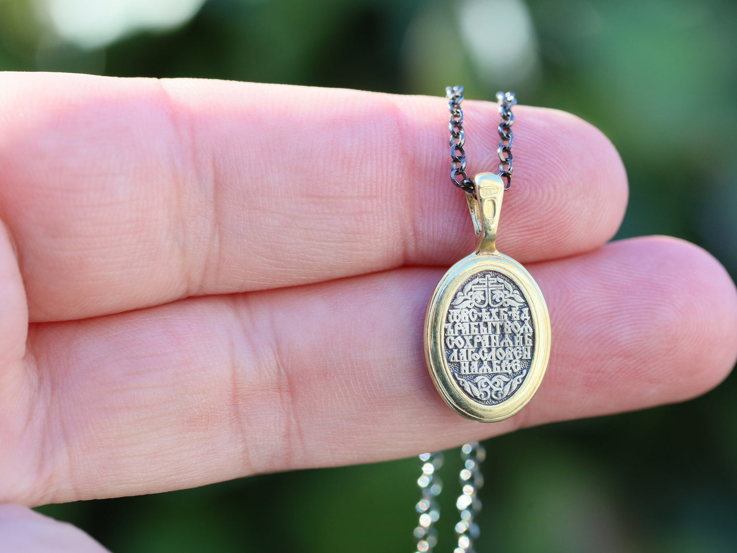 Medalla Nuestra Señora con el Niño Jesús, medalla icono estilo bizantino, plata de primera ley bañada en oro, colgante para mujer, medalla mitra de dios estilo barroco