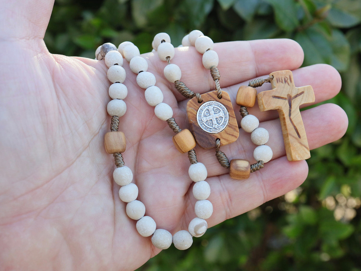 Rosario de Piedra Fina Pulida - Colección Medjugorje
