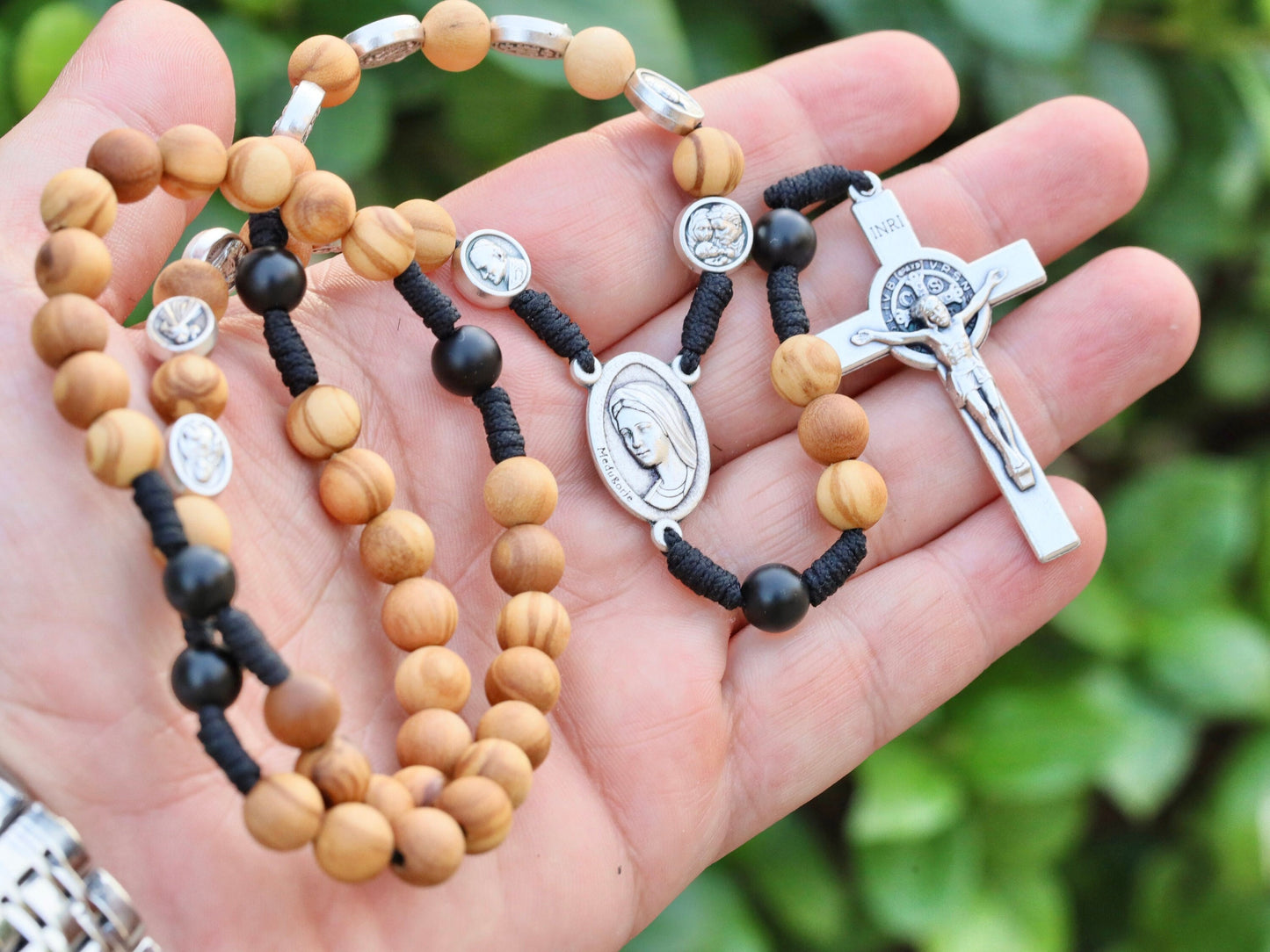 Wood rosary, olive wood, rosary with saints , handmade rosary, gift for father, gift for mum, catholic rosary, St Benedict wood rosary