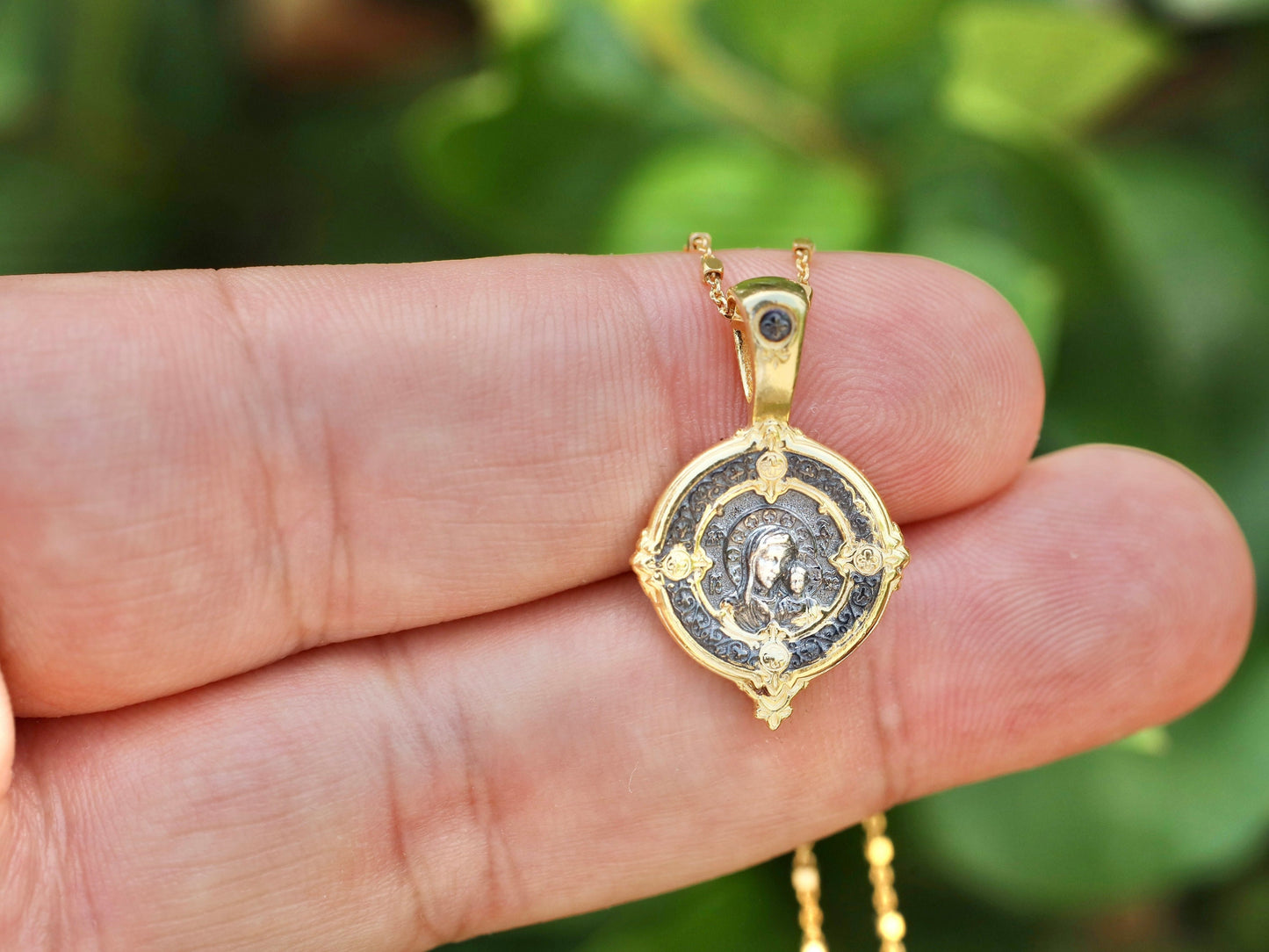 Our Lady pendant, sterling silver 925, gold plated round medal, Byzantine medal, Virgin Mary with Baby Jesus medal, icon medal for women