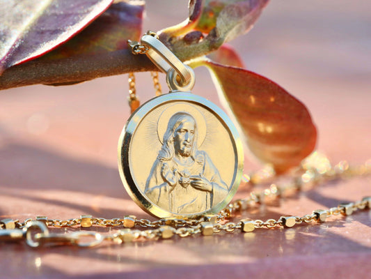 Medalla escapulario, medalla escapulario de plata de ley chapada en oro de 18k, medalla escapulario redonda, escapulario minijature, escapulario delicado para adolescente
