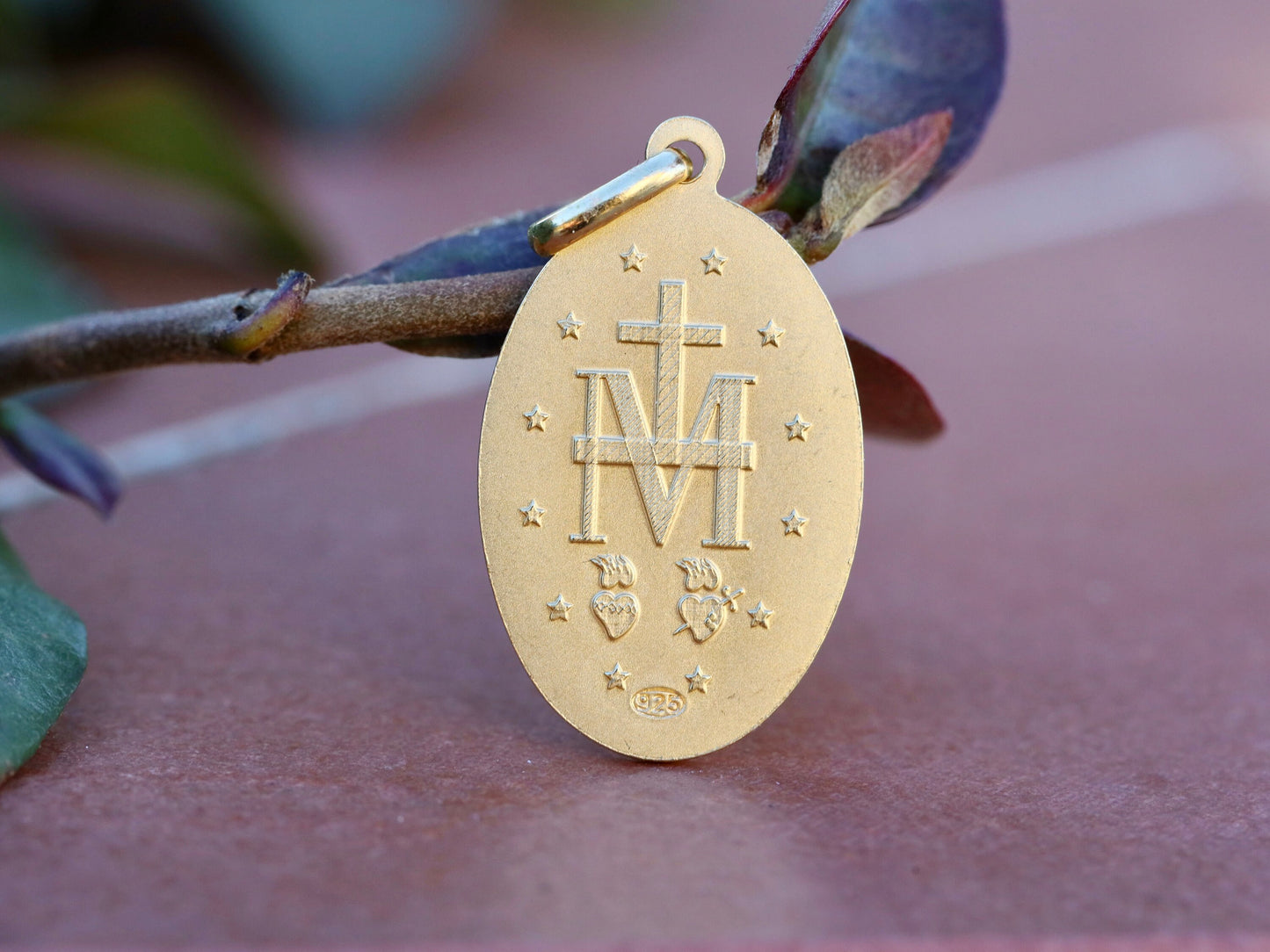Medalla Milagrosa de plata de primera ley 925 con baño de oro de 18 kt, collar de plata relleno de oro de 18 pulgadas de Nuestra Señora de Gracia, colgante de la Medalla Milagrosa