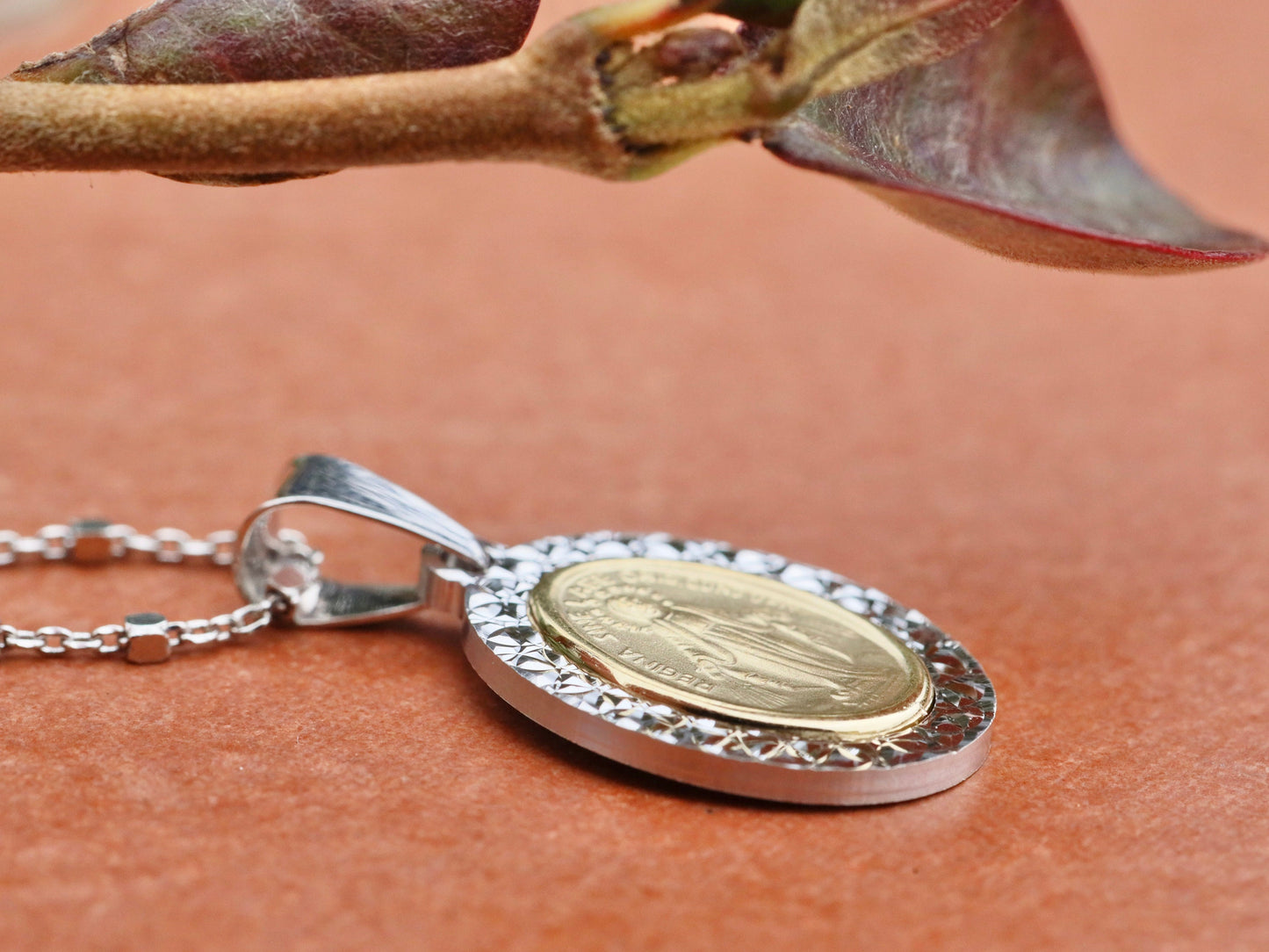 Wunderbare Medaille für Frauen, Medaille aus Sterlingsilber, vergoldete Medaille im Diamantschliff, mittelgroße Medaille mit 18-Karat-Vergoldung, Geschenk für Frauen