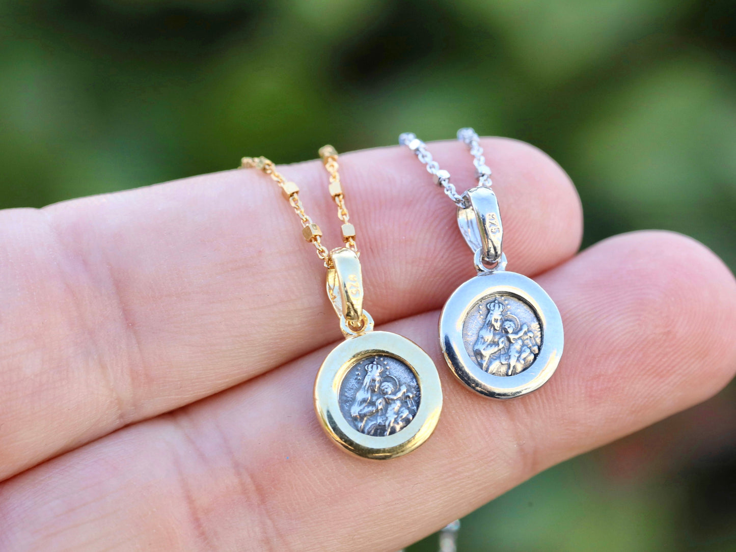 Miniatur-Skapuliermedaille, zierliches Skapulier, Sterlingsilber 925 Skapulier, Geschenk für Teenager, Medaille des Heiligen Herzens und des Berges Karmel, katholische Medaille