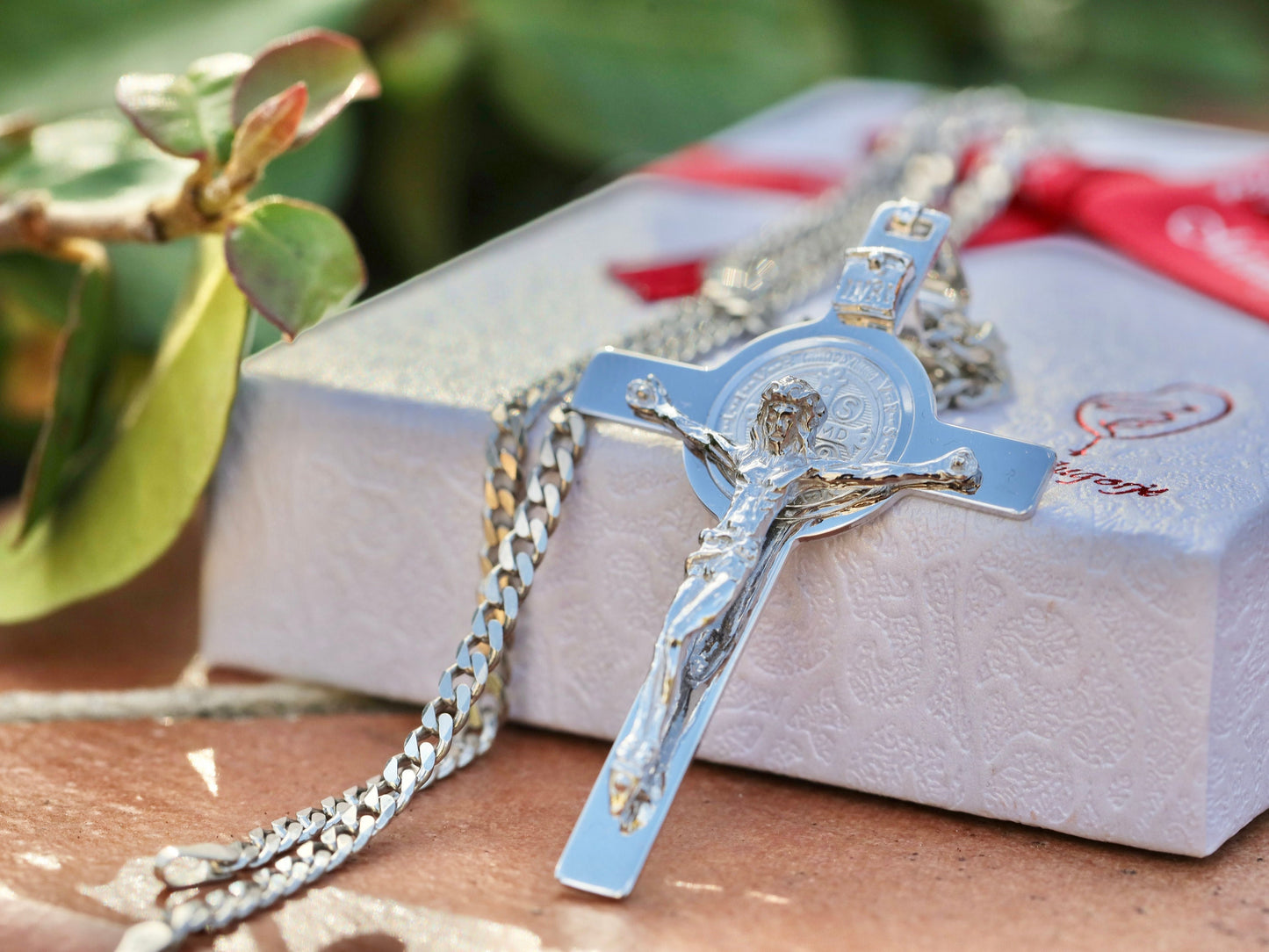 Crucifijo de San Benito, crucifijo de detalles finos, cruz de plata de ley 925, cruz talla diamante, crucifijo hecho con moneda, colgante crucifijo para hombre