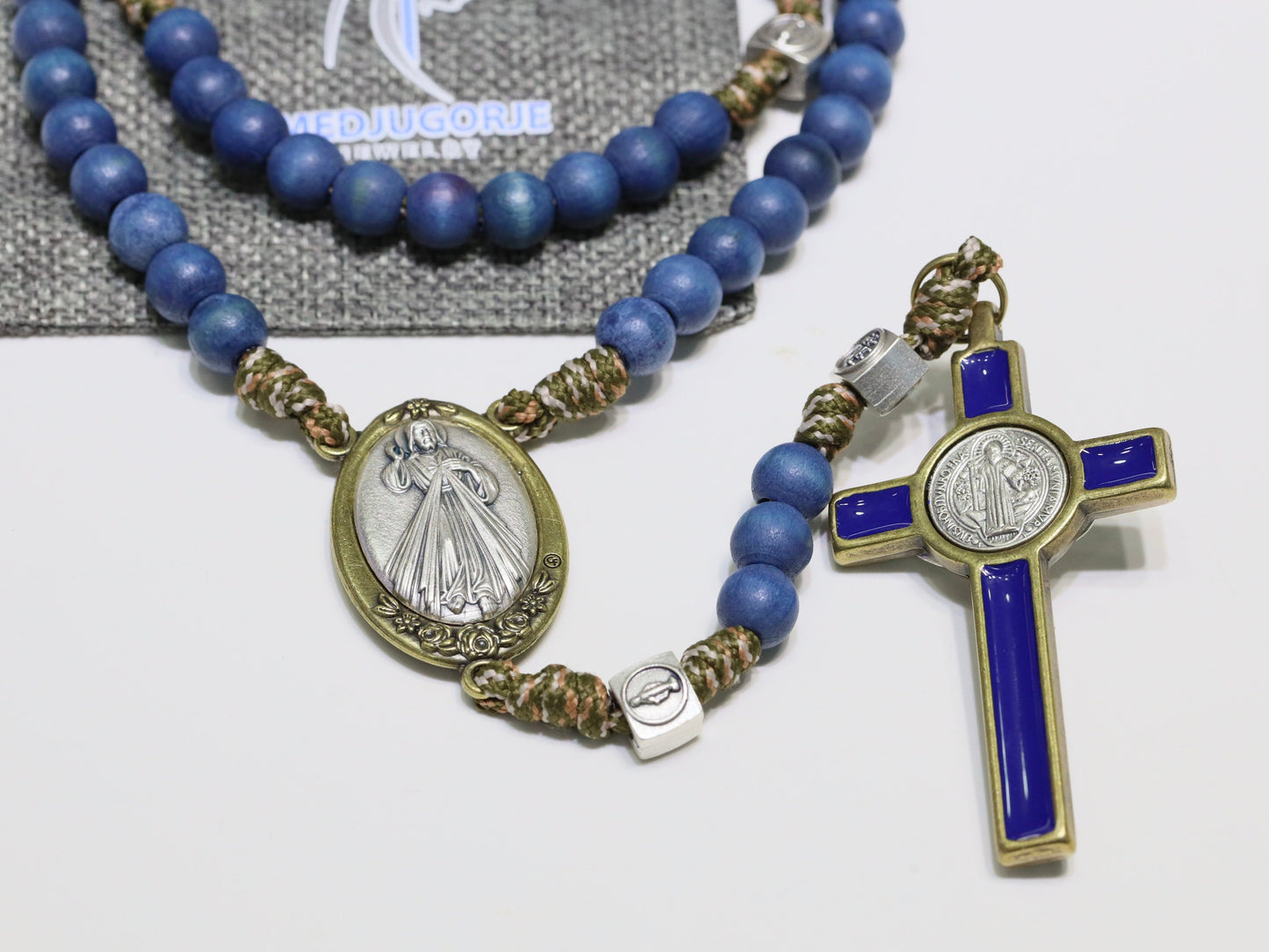Large Woden rosary, parcord rosary, St Benedict crucifix rosary, Divine Mercy Queen of Peace rosary, 10 mom beads catholic rosary for man