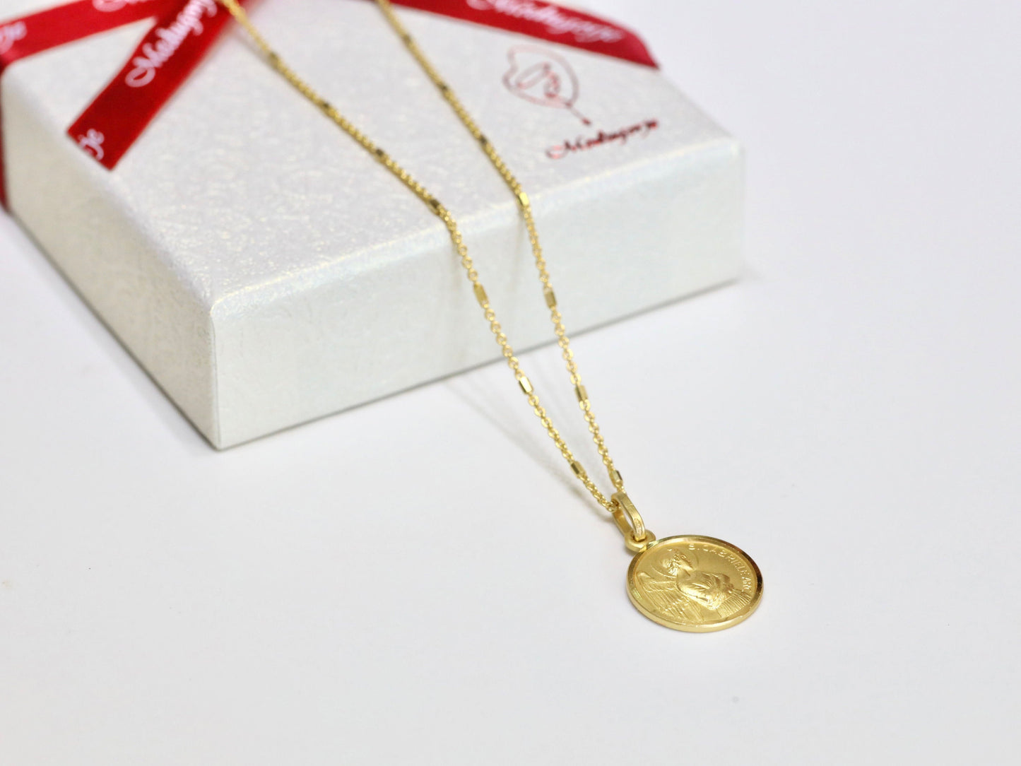 Colgante San Gabriel, medalla bañada en oro de plata de primera ley, colgante Mensajero de Dios, medalla católica Arcángel Gabriel, regalo para niño o niña