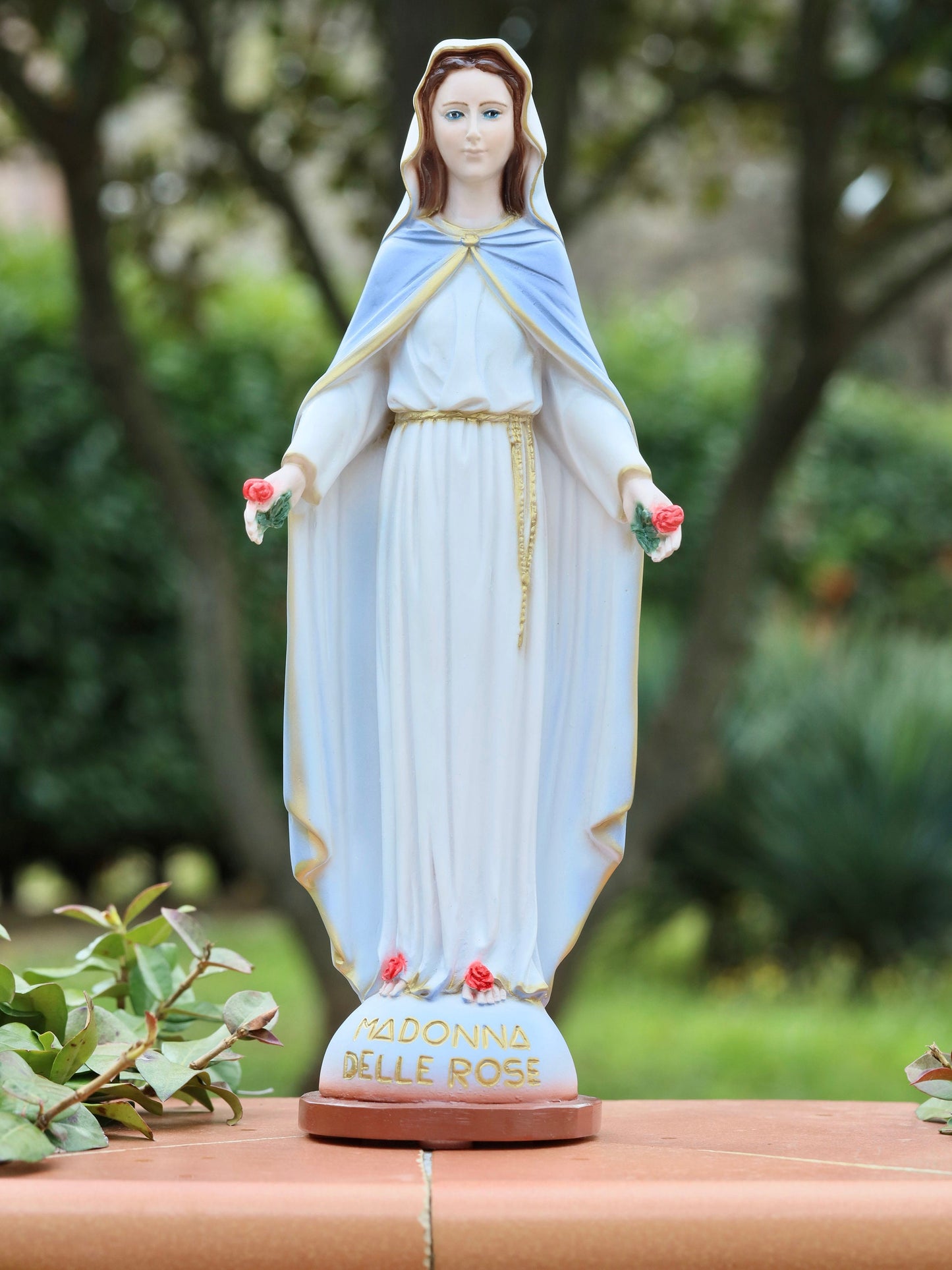 Estatua de Nuestra Señora de la Rosa, estatua católica, estatua de la Virgen María de 40 cm, estatua del altar del hogar, estatua del jardín de la Virgen María, estatua de polvo de mármol
