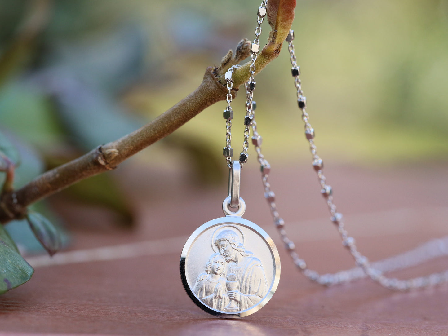 Holy communion medal, first communion pendant, high quality sterling silver 925 pendant, gift for catholic boy or girl, medal with Jesus
