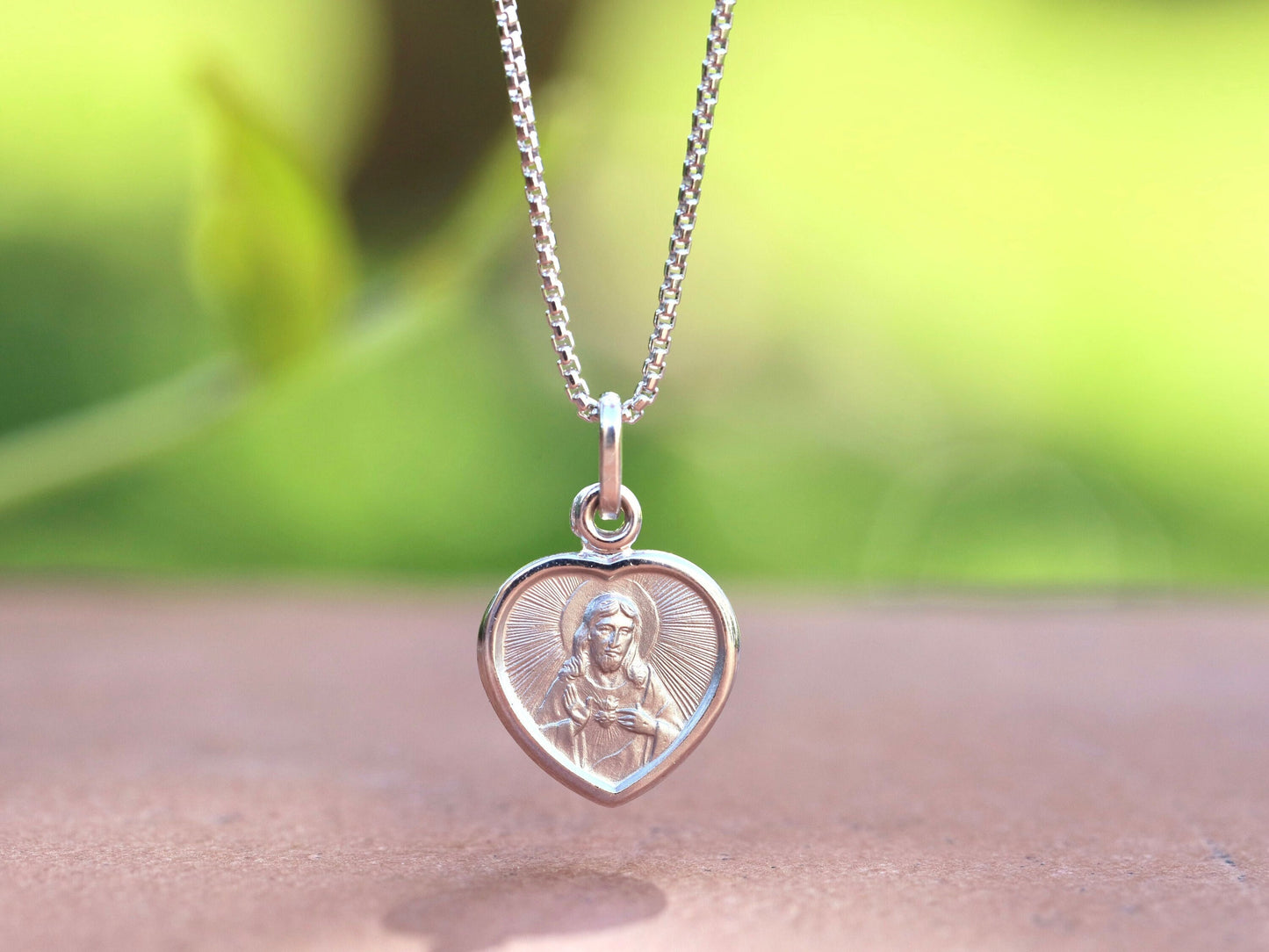 Medalla Escapulario pequeña, Escapulario de plata de ley 925, Medalla Escapulario para mujer, Nuestra Señora del Monte Carmelo con colgante del Sagrado Corazón de Jesús
