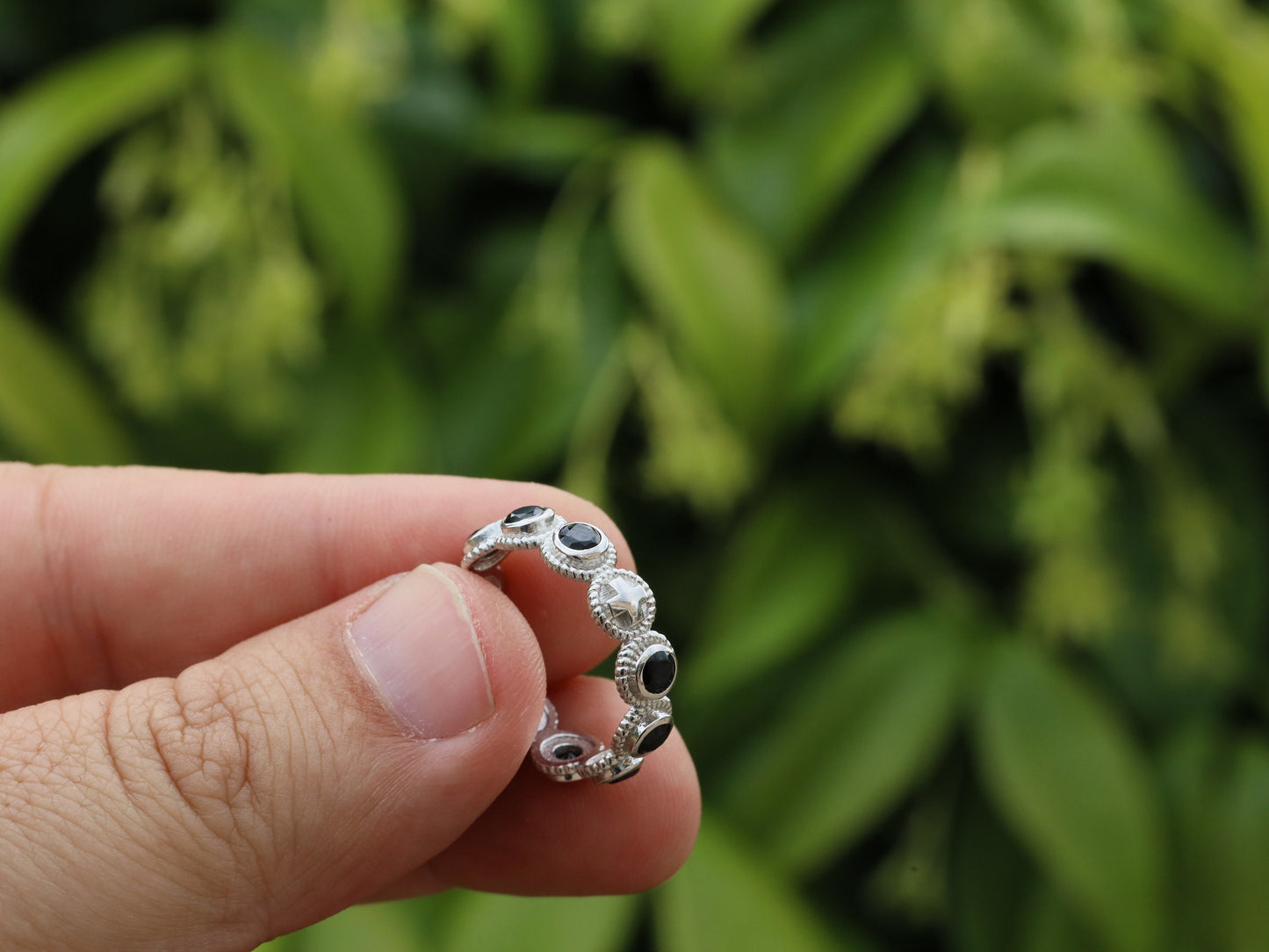 Anillo de rosario, plata de ley 925, rosario de una década, anillo de rosario de pedrería negra, anillo cruzado, anillo para mujeres católicas, rosario católico