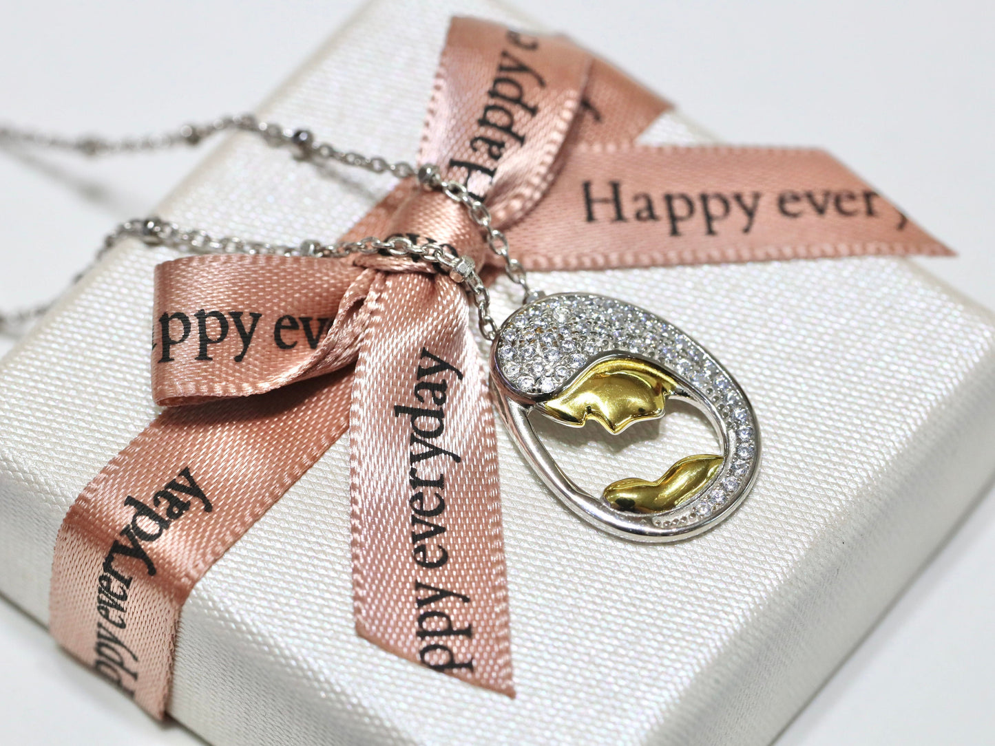 Medal of Virgin Mary and Baby Jesus, sterling silver 925 medal, catholic maternity medal, modern catholic pendant, rhinestone Virgin Mary