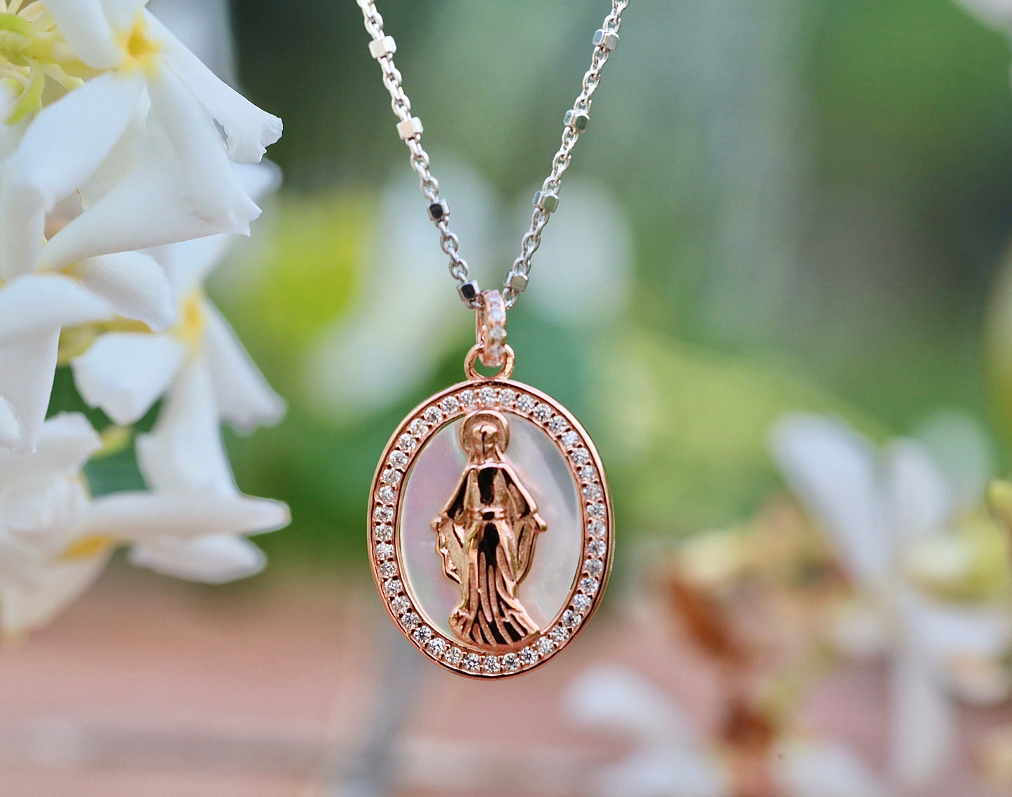 Collar de Nuestra Señora de Gracia, collar de plata de ley de oro rosa, collar de nácar, collar de 18 o 20 pulgadas para mujeres católicas