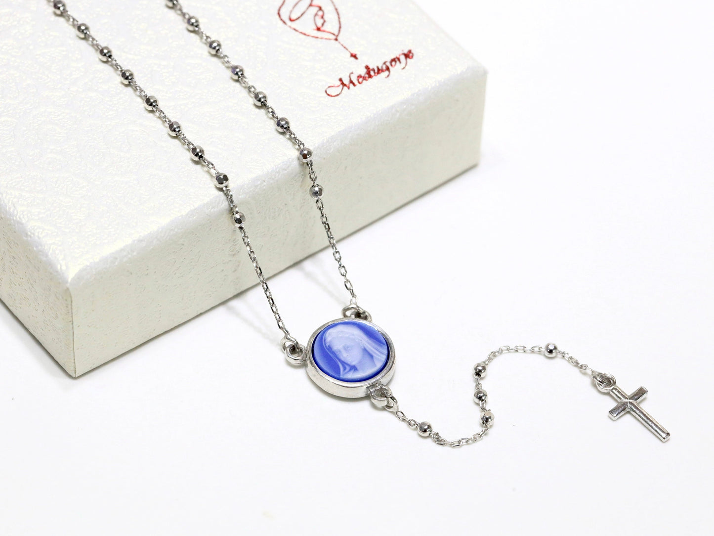 Collar de rosario para mujer, rosario de plata de ley 925, collar de rosario delicado con medalla de cameo, collar de rosario Reina de la Paz, rosario azul