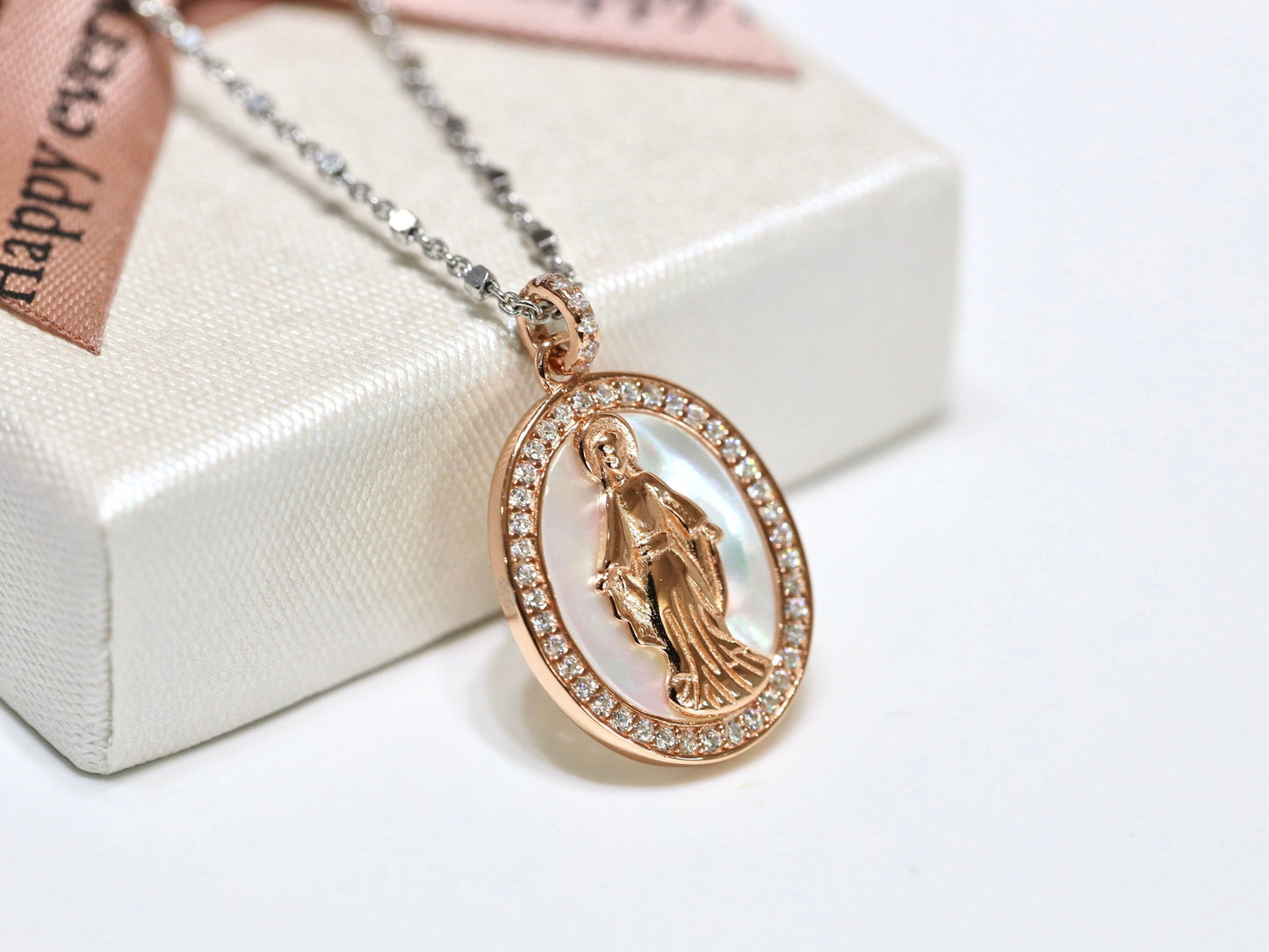 Collar de Nuestra Señora de Gracia, collar de plata de ley de oro rosa, collar de nácar, collar de 18 o 20 pulgadas para mujeres católicas