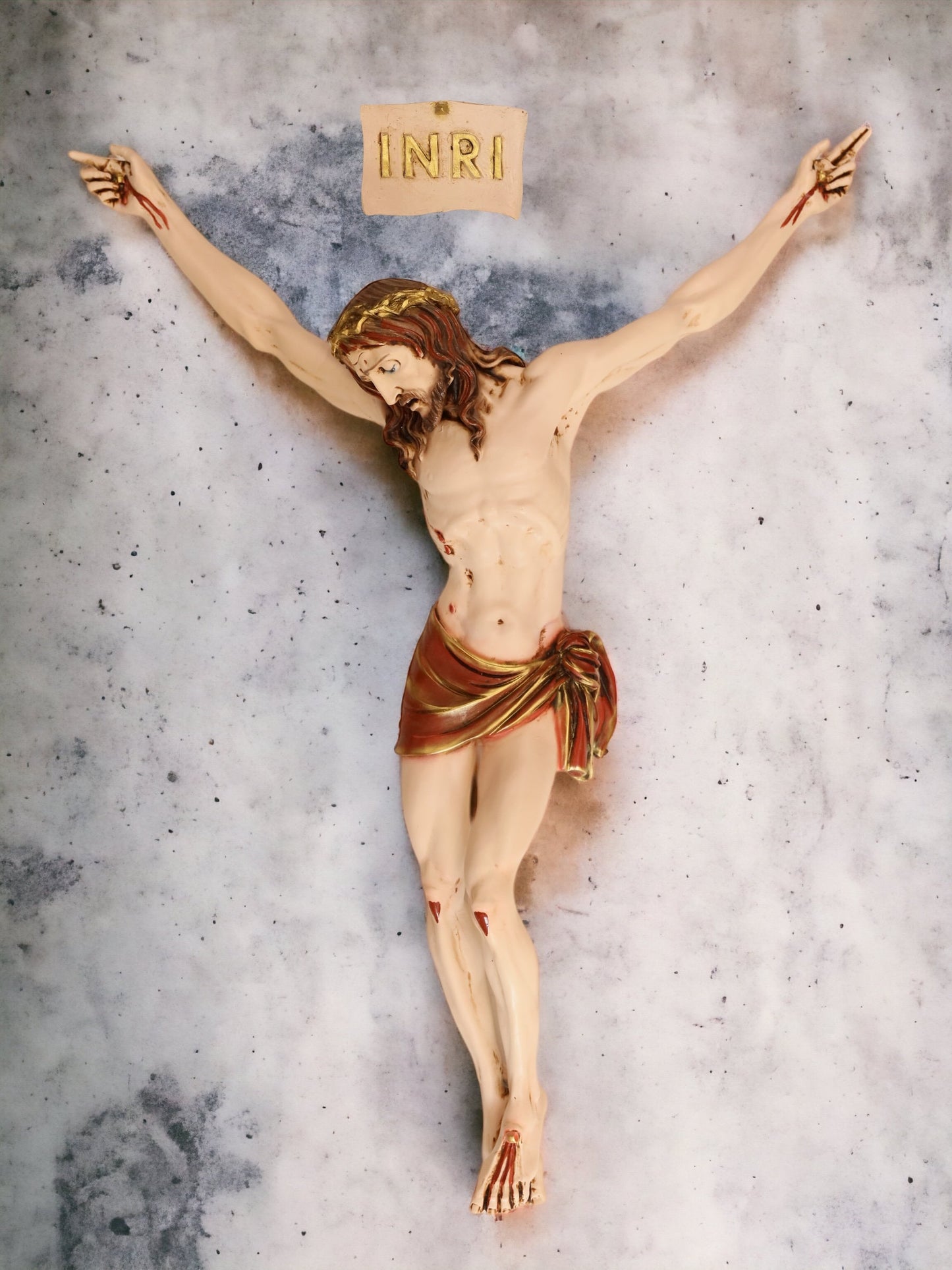 Crucifijo de pared de Jesucristo pintado a mano - Mezcla de resina de mármol - 78x55 cm - Decoración de la capilla del hogar, gran cuerpo de Jesucristo para el altar del hogar